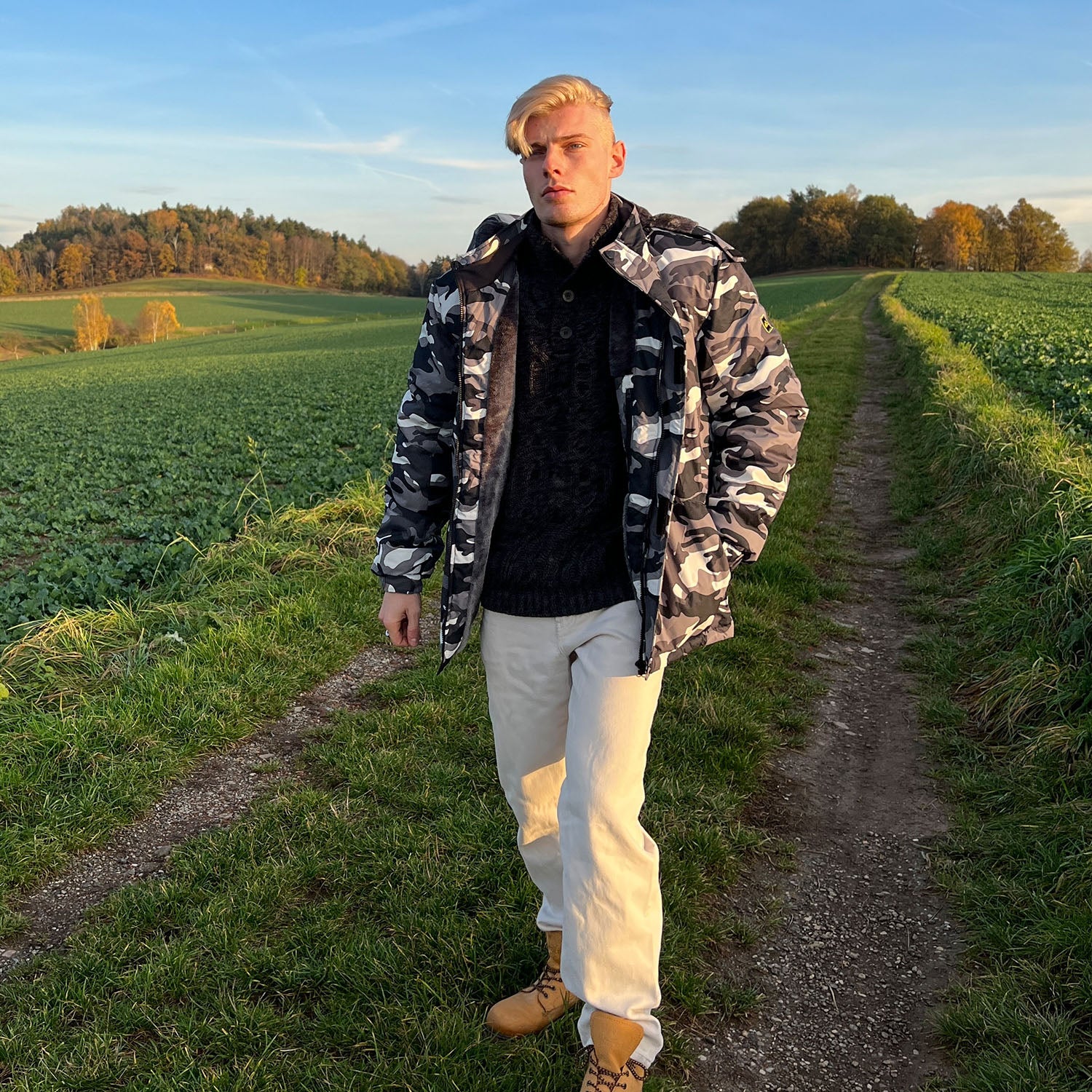 Men's Winter Jacket Water Repellent Ski Snow Jacket Warm Fleece Coat Parka Raincoats With Multi-Pockets