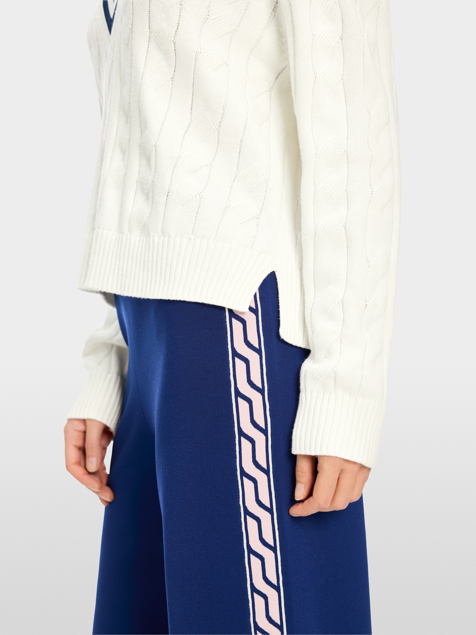 Marc-Cain Jumper with cable pattern