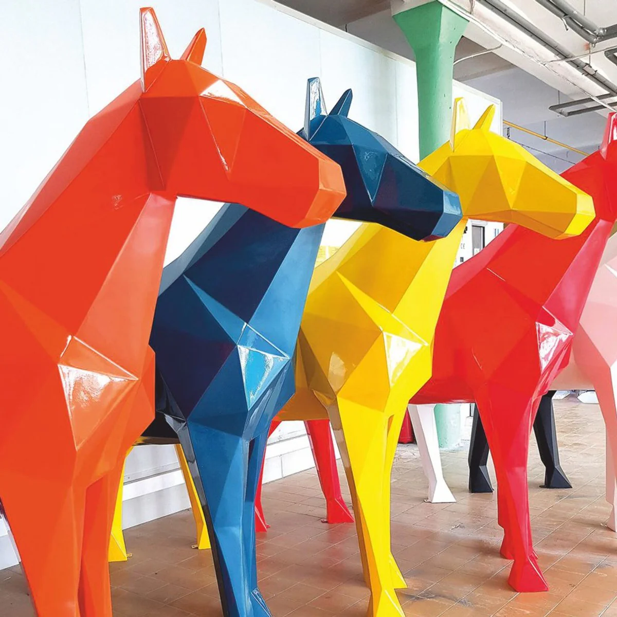 Casa Padrino escultura decorativa XXL caballo azul 220 x A. 190 cm - Figura de jard¨ªn de tama?o natural