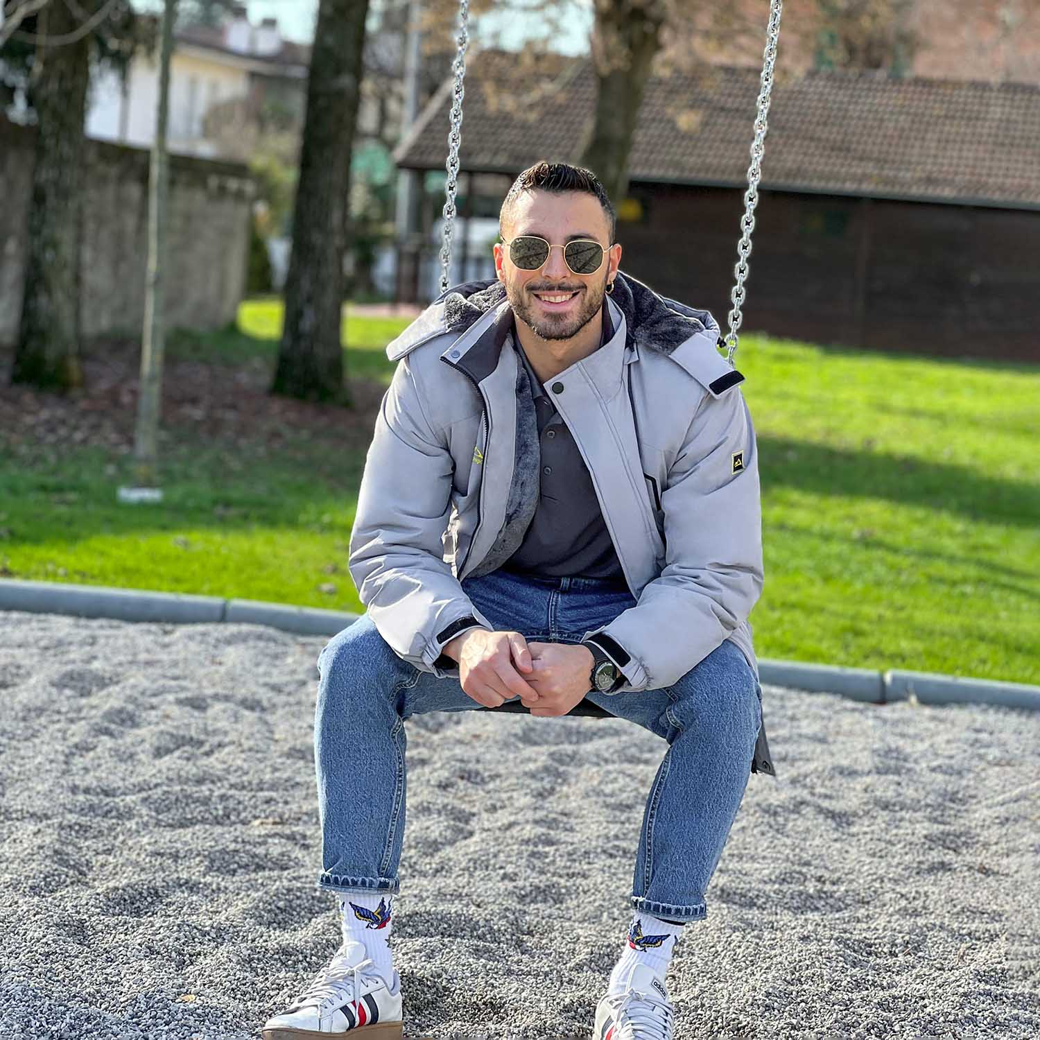 Men's Winter Jacket Water Repellent Ski Snow Jacket Warm Fleece Coat Parka Raincoats With Multi-Pockets