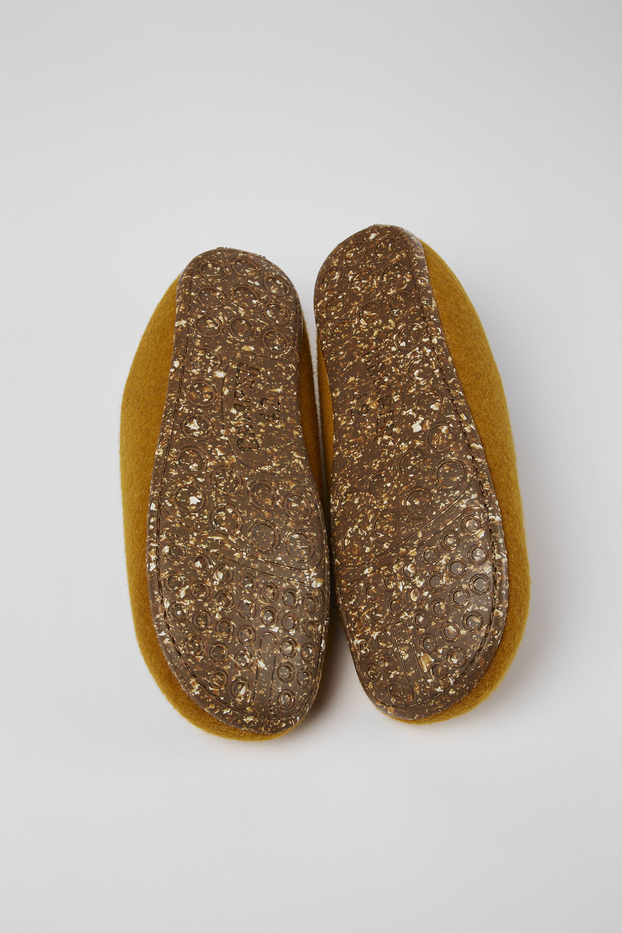 Wabi - Yellow wool slippers for men
