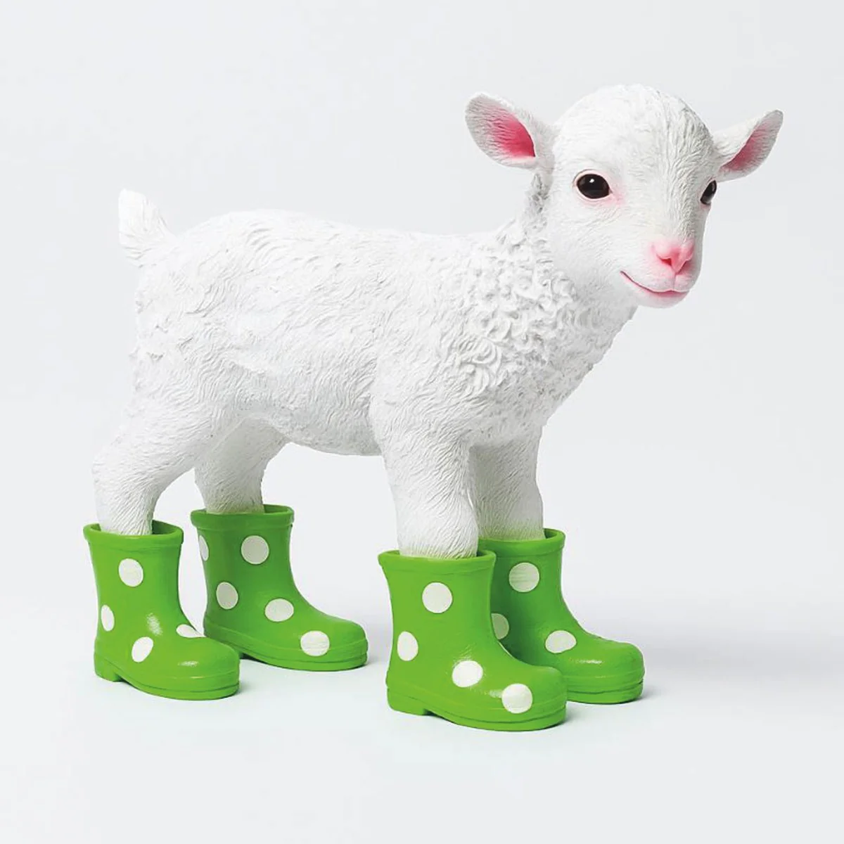 Casa Padrino figura decorativa cabra con botas de goma blanco / verde 42 cm - Escultura Decorativa