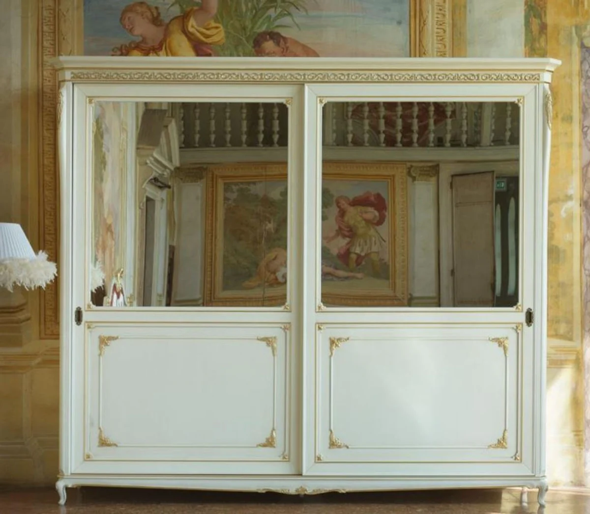 Casa Padrino armario de dormitorio barroco de lujo blanco / oro 290 x 68 x A. 254 cm - Armario con 2 puertas correderas de espejo - Noble y Magn¨ªfico