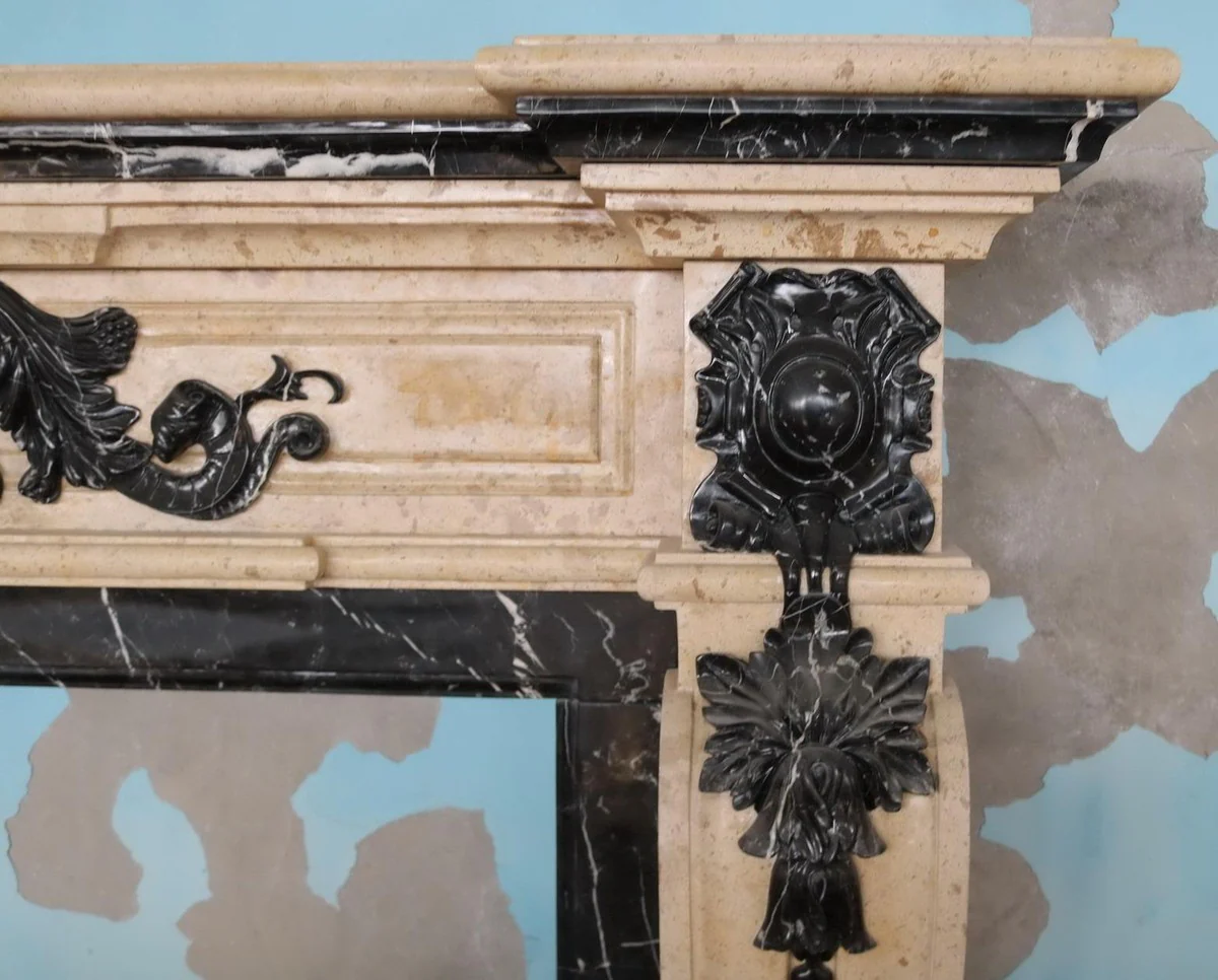 Casa Padrino marco de chimenea de m¨¢rmol barroco de lujo beige / negro 228 x A. 165 cm