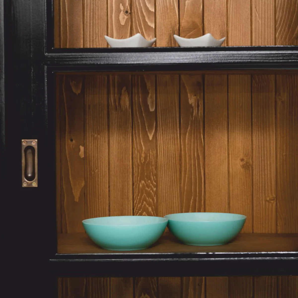 Casa Padrino armario de comedor de estilo campestre negro / marr¨®n 180 x 51 x A. 220 cm