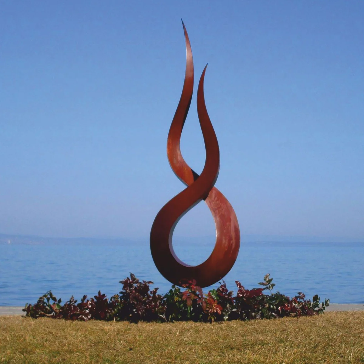 Casa Padrino escultura decorativa de jard¨ªn de acero de lujo llama ¨®xido A. 210 cm