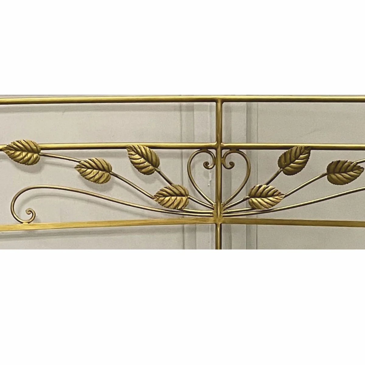 Casa Padrino Sof¨¢ Art Nouveau de Lujo Oro / Crema 435 cm - Sof¨¢ para Hotel y Jard¨ªn