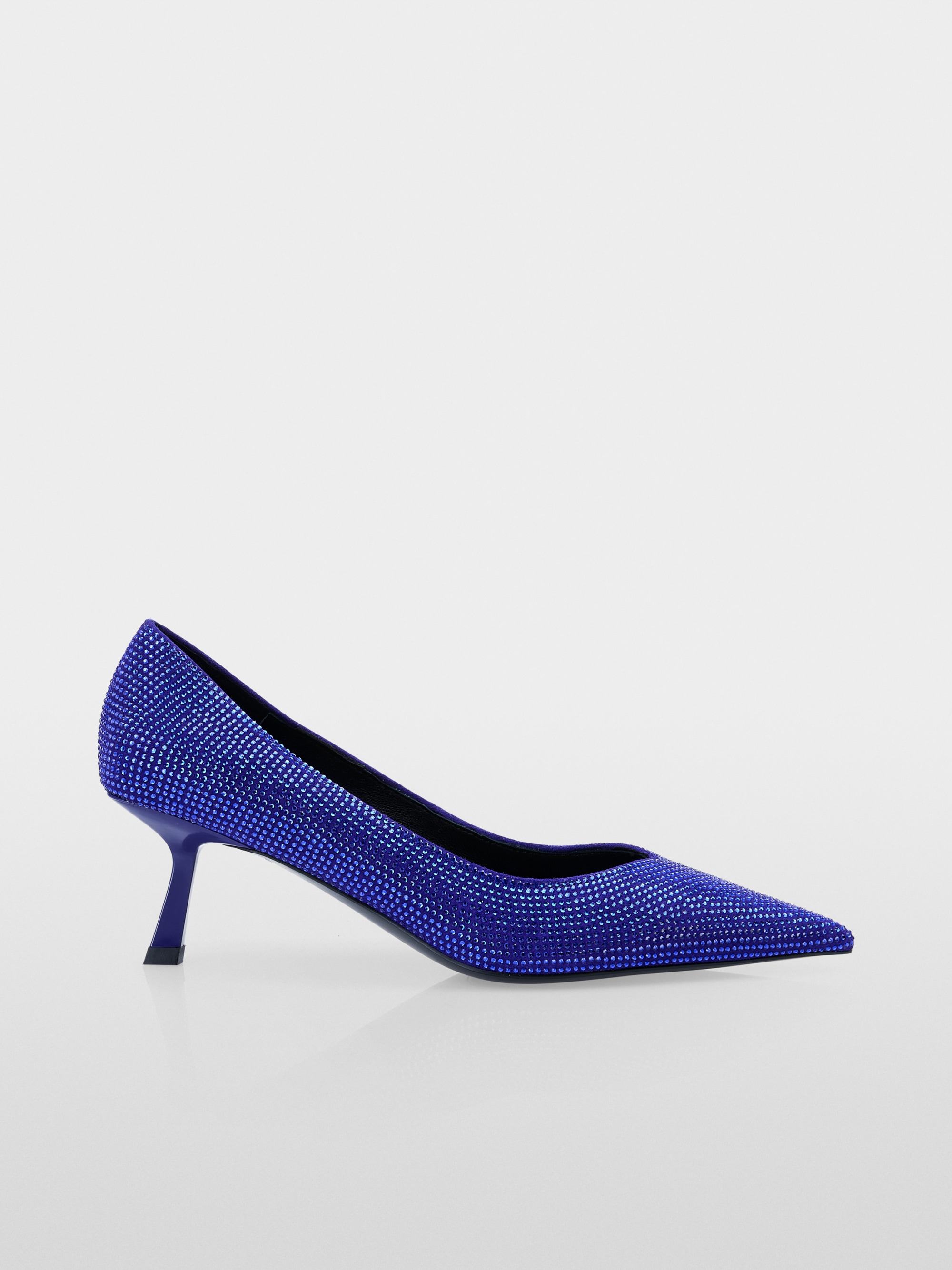 Marc-Cain Pointed pumps in V-shape