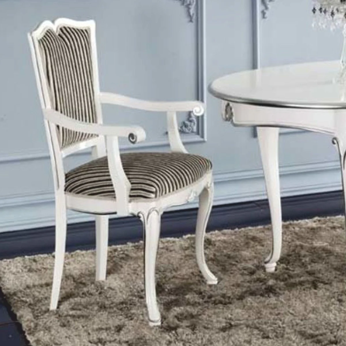 Casa Padrino Silla de Comedor Barroco de Lujo con Reposabrazos Plata / Negro / Blanco / Plata - Hecho en Italia