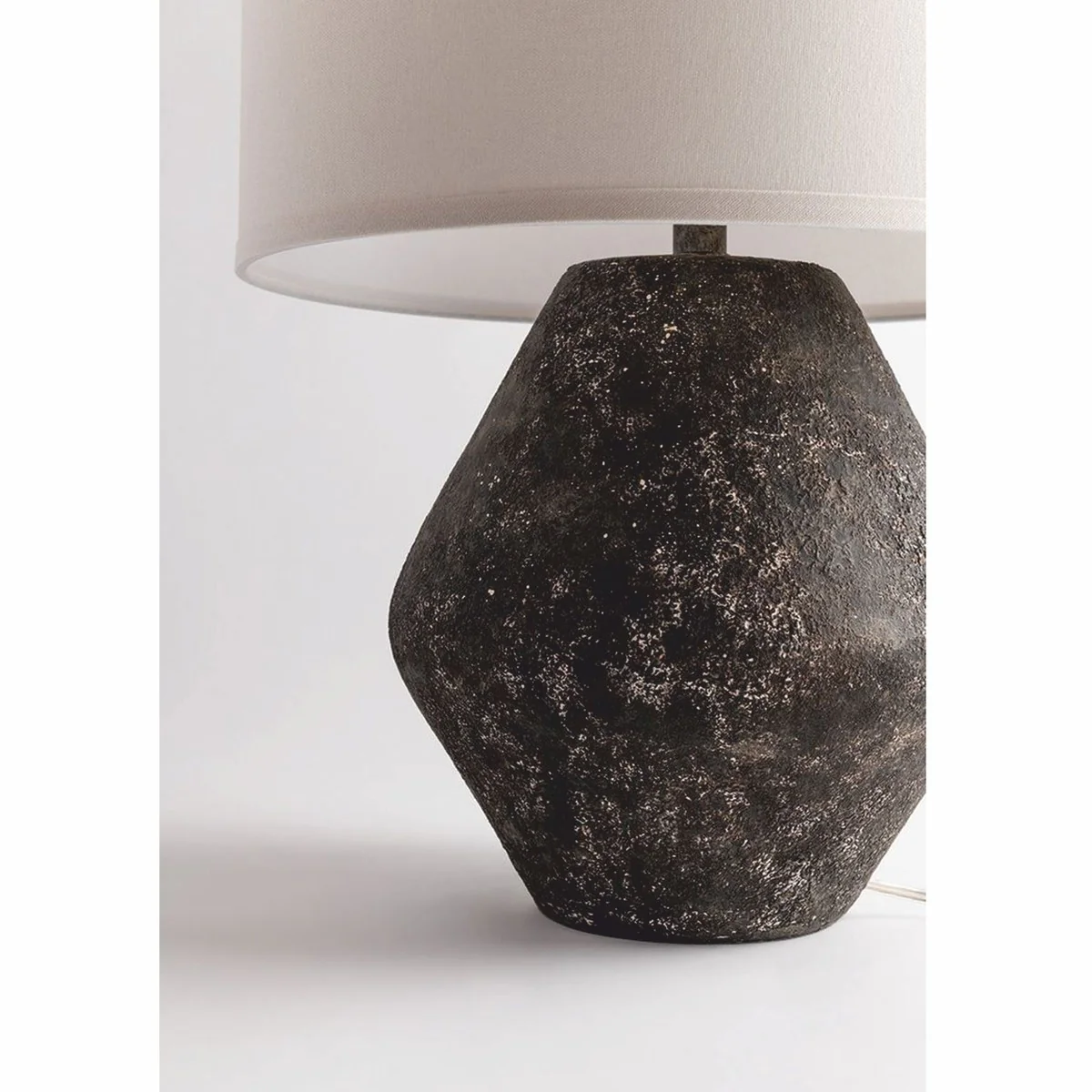 Casa Padrino l¨¢mpara de mesa de lujo negro / crema blanco A. ??58,5 cm - Luces de lujo