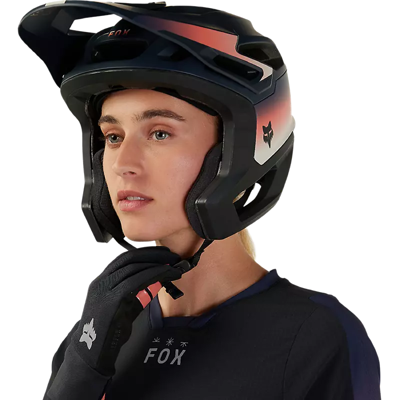 Womens Defend Lunar Thermal Long Sleeve Jersey