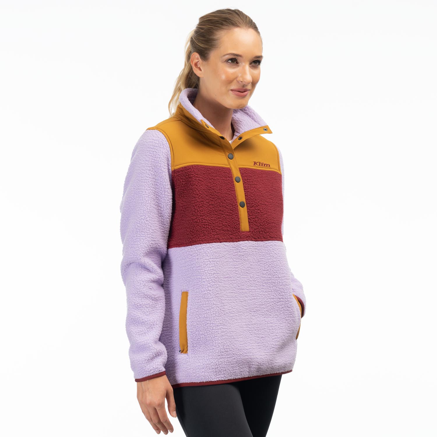 LIFESTYLE-Women-Fleece