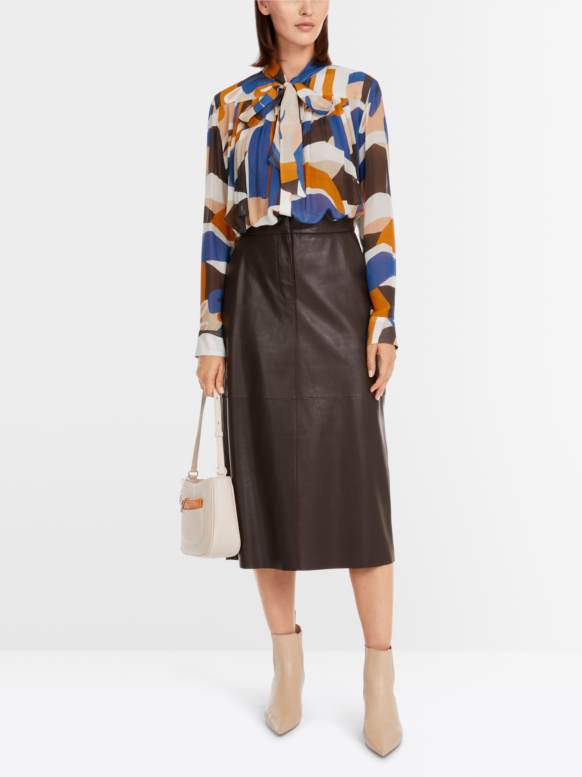 Marc-Cain Tie-neck blouse in arty design