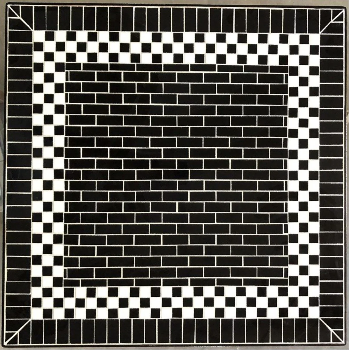 Casa Padrino mesa auxiliar Art Nouveau de lujo negro / blanco 60 x 60 x A. 50 cm - Mesa de hierro forjado hecha a mano con tablero de azulejos de cerámica - Muebles mesa de jardín de sala de estar