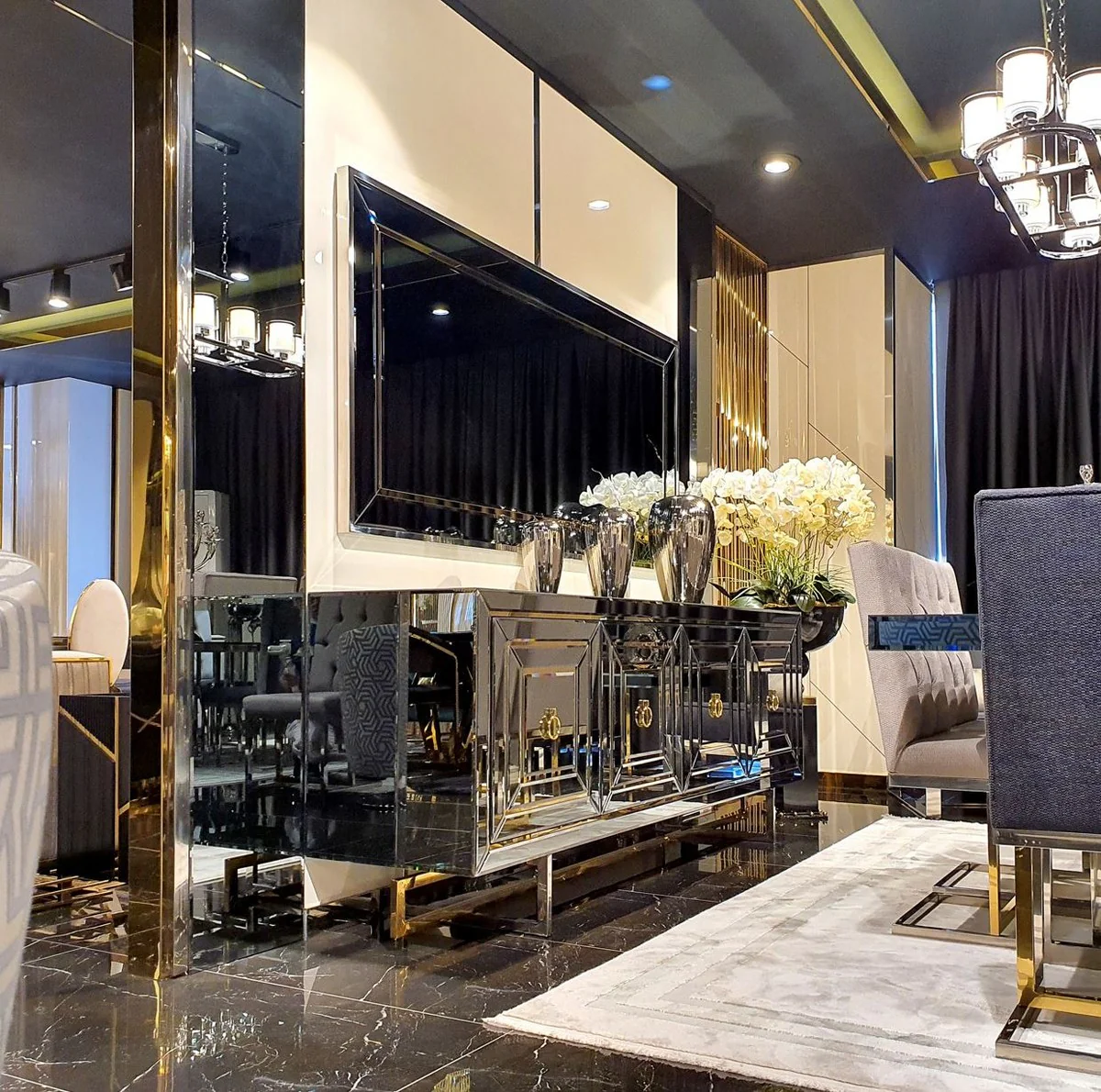 Casa Padrino espejo de pared de lujo plata / oro 210 x 4 x A. 130 cm - Espejo de sal¨®n rectangular - Muebles de Lujo