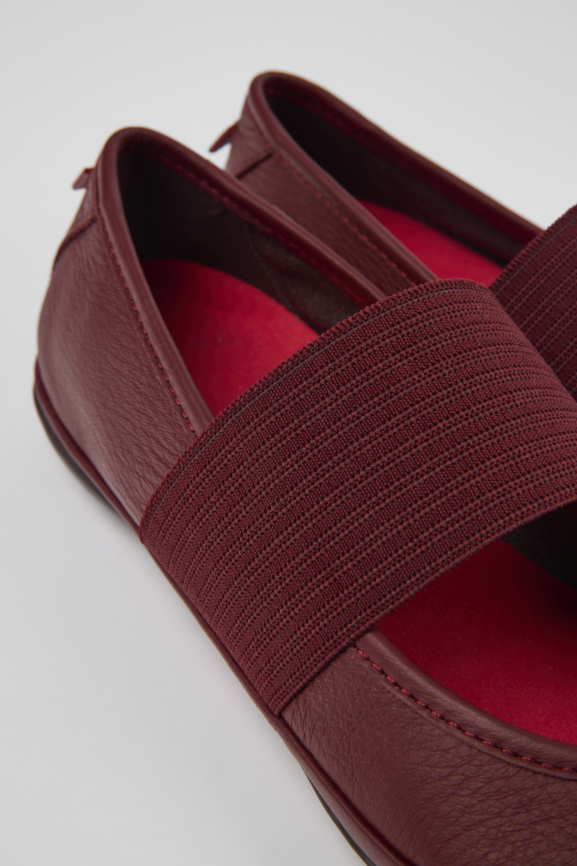 Right - Burgundy leather ballerinas for women