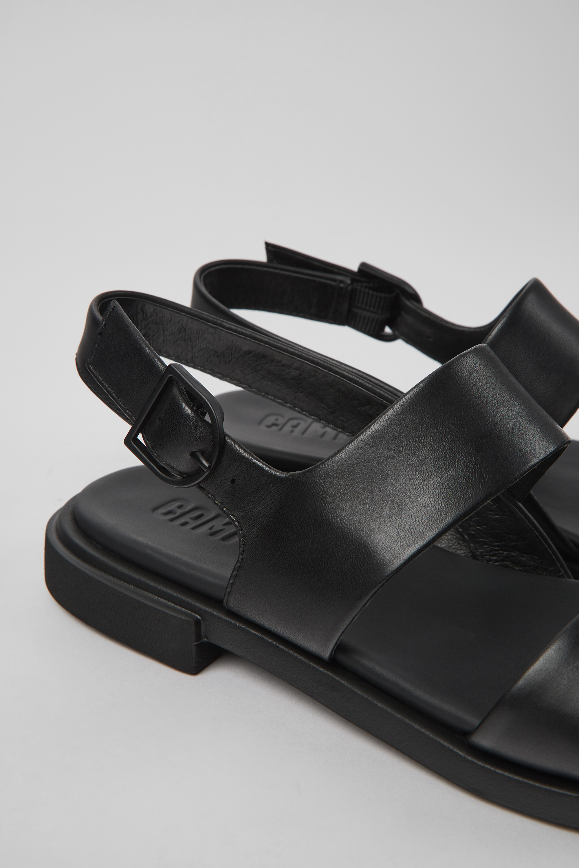 Edy - Black leather sandals for women
