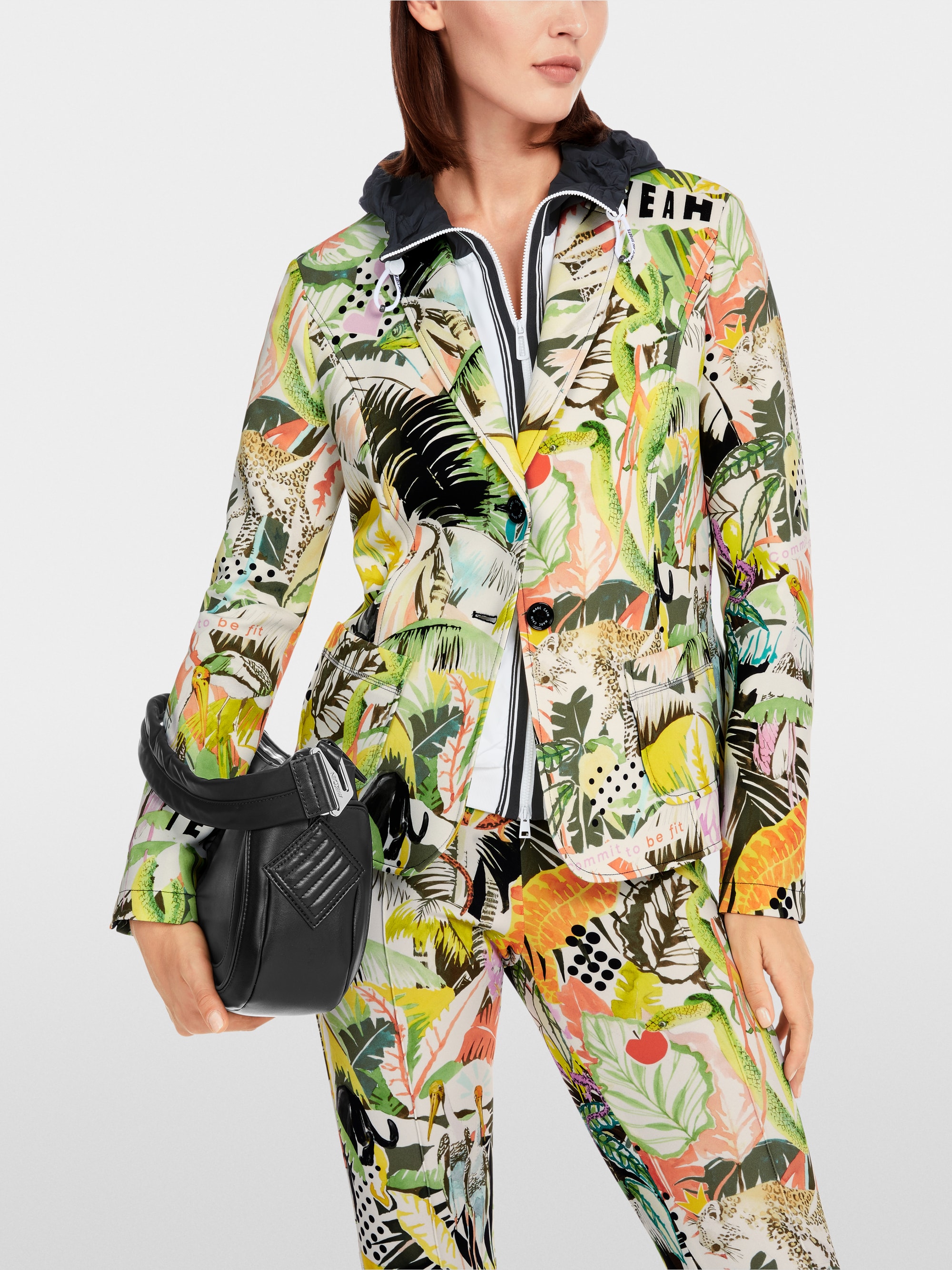 Marc-Cain Slim blazer in scuba jersey