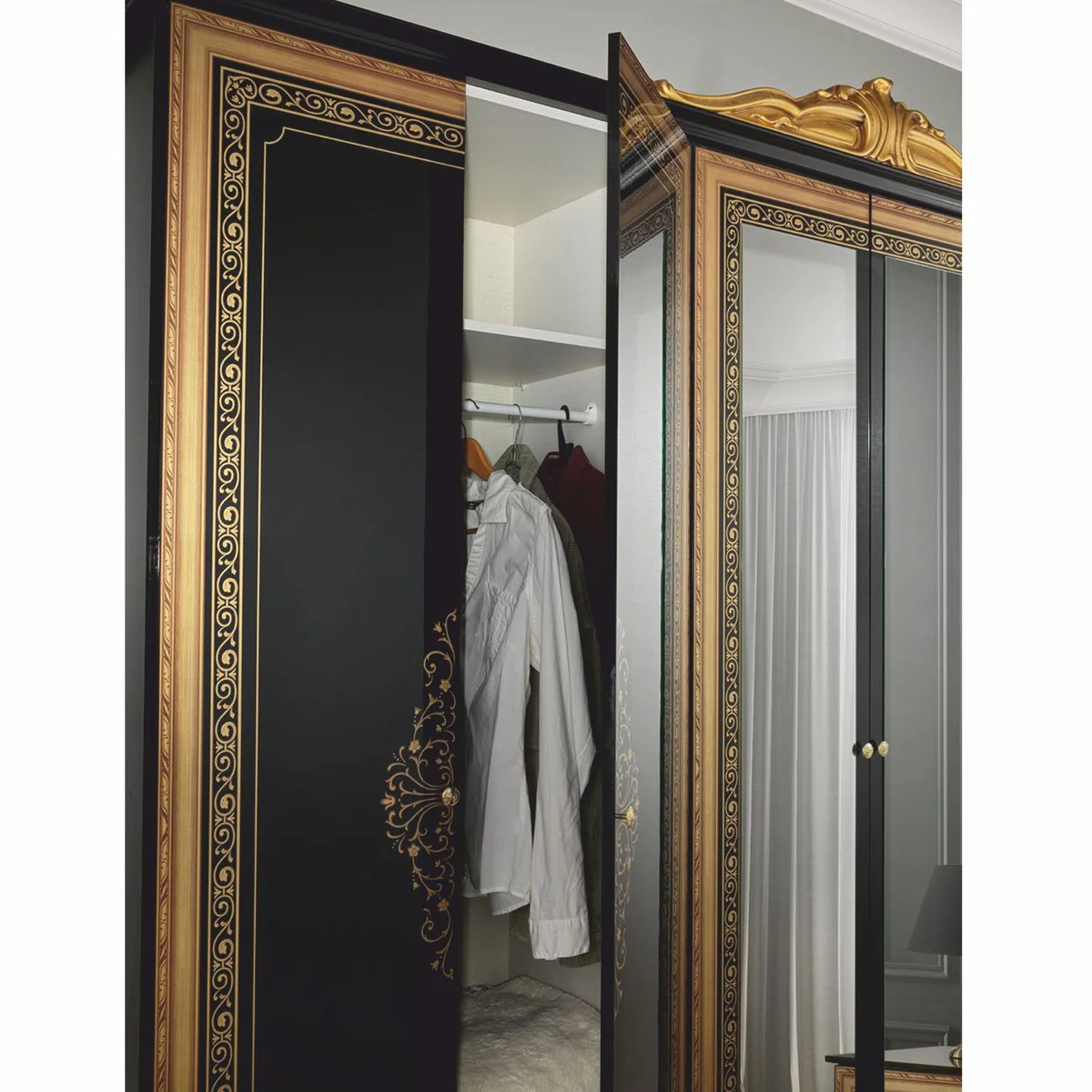 Casa Padrino armario de dormitorio barroco de lujo negro / oro 261,4 cm - Muebles de dormitorio barrocos