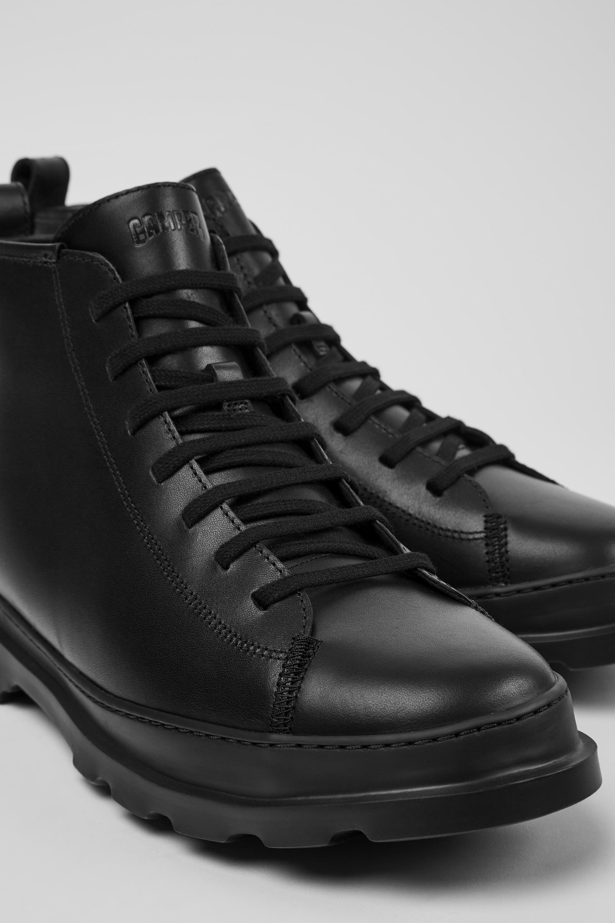 Brutus - Black leather ankle boots for men