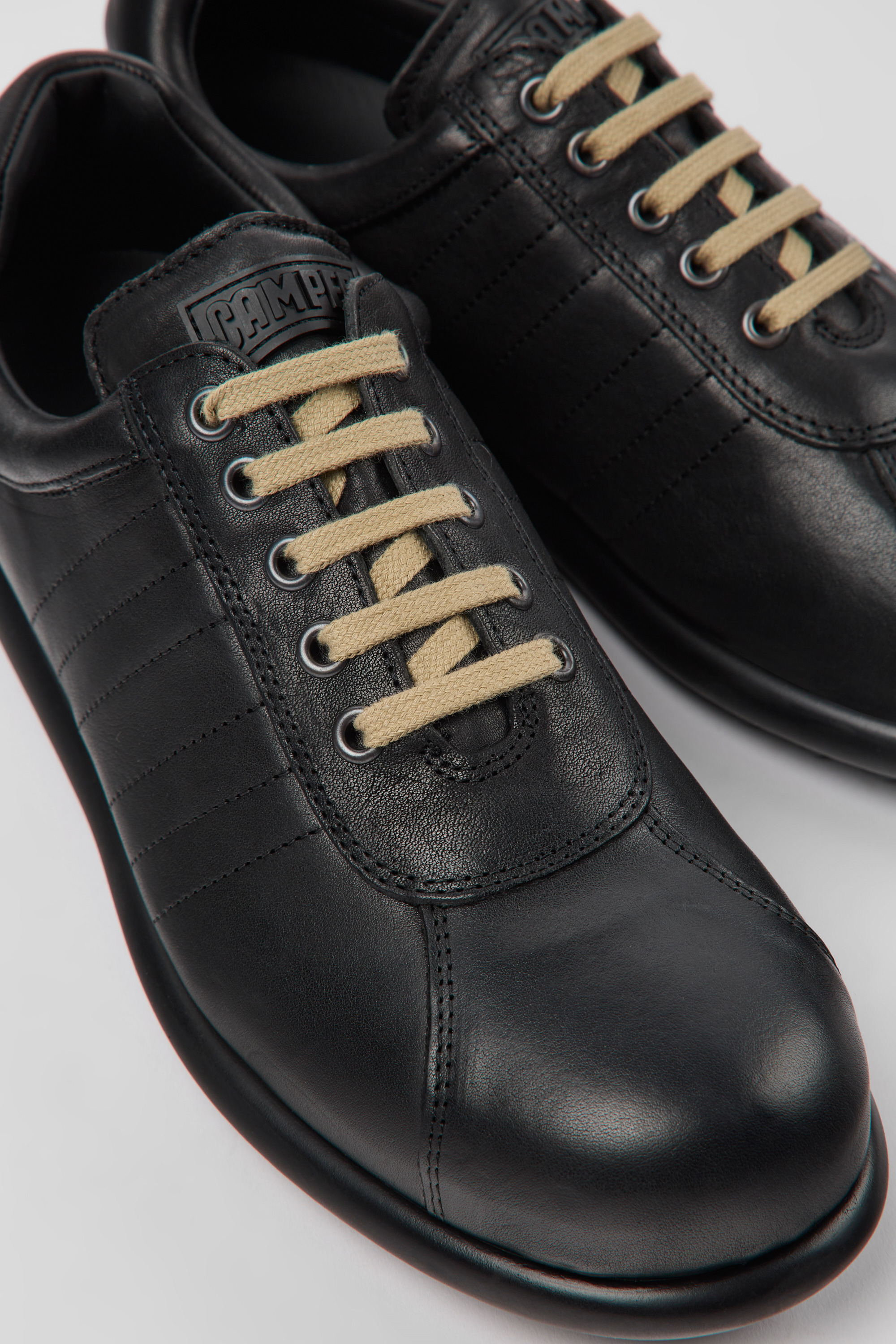 Pelotas - Black vegetable tanned leather shoes for men