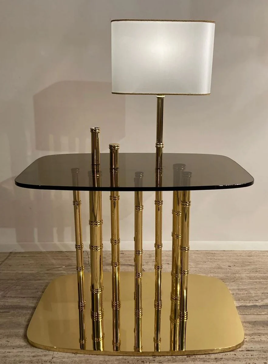 Casa Padrino mesa auxiliar de dise?o de lujo bamb¨² oro / negro / blanco 70 x 45 x A. 40 cm - Mesita de noche de lat¨®n chapado en oro con tapa de vidrio y l¨¢mpara de mesa integrada - Muebles de Hotel