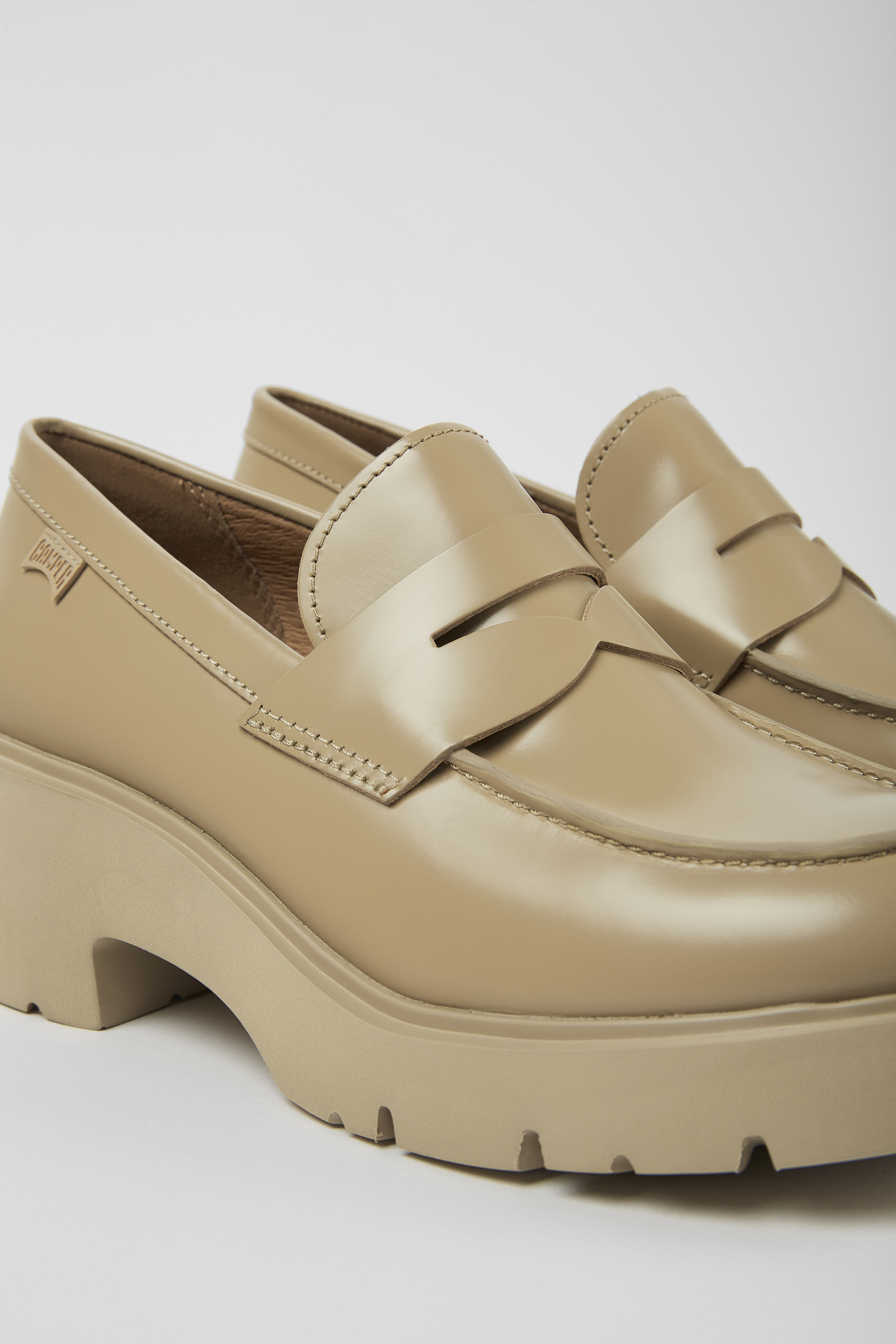 Milah - Beige leather loafers for women