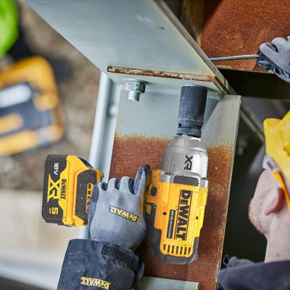 DEWALT 18V XR 1/2