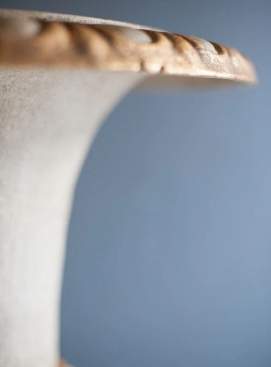 Casa Padrino jarrón barroco de hierro fundido con pedestal blanco / oro Ø 55 x H. 78 cm - Magnífica Decoración de Jardín en Estilo Barroco