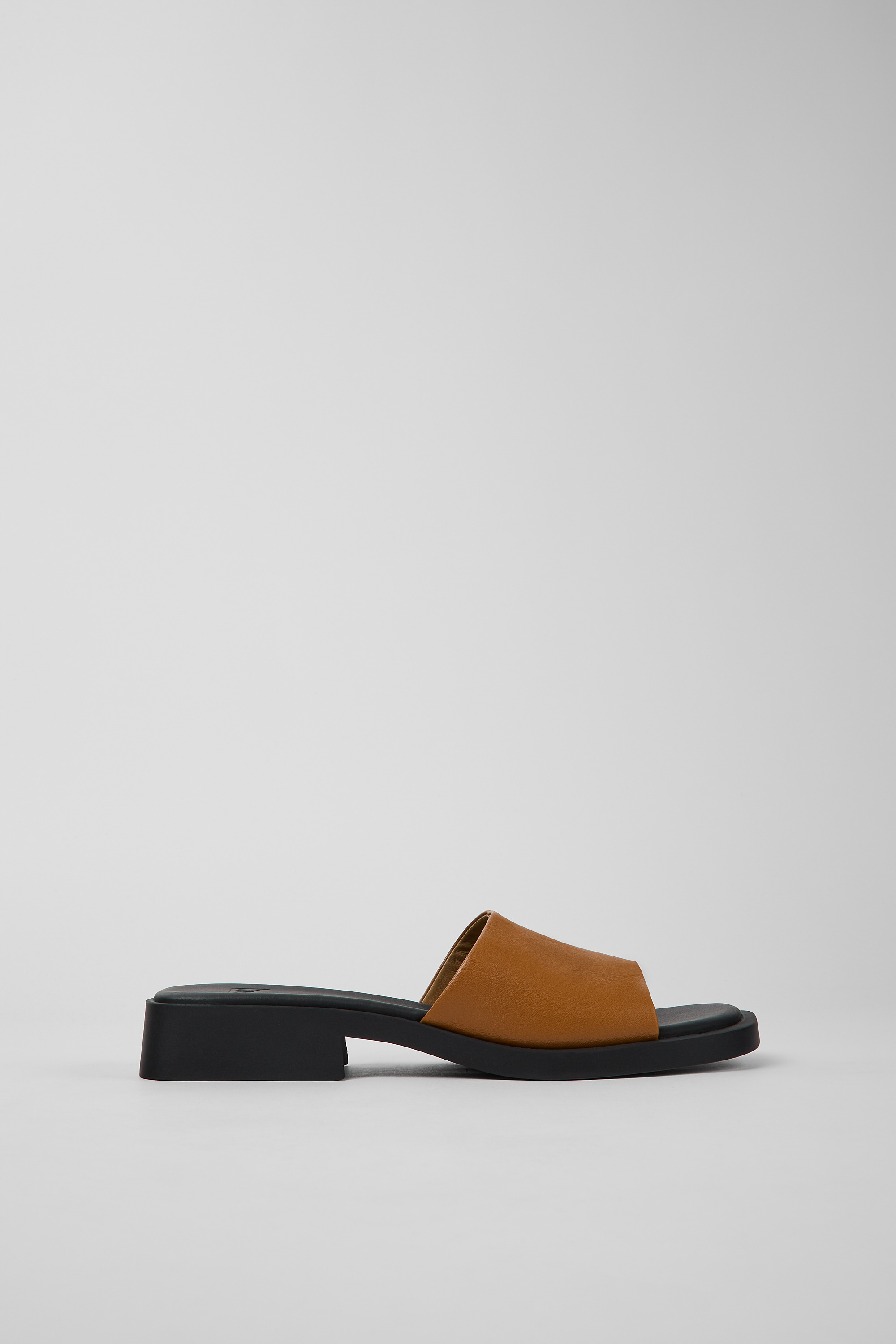 Dana - Brown leather sandals for women