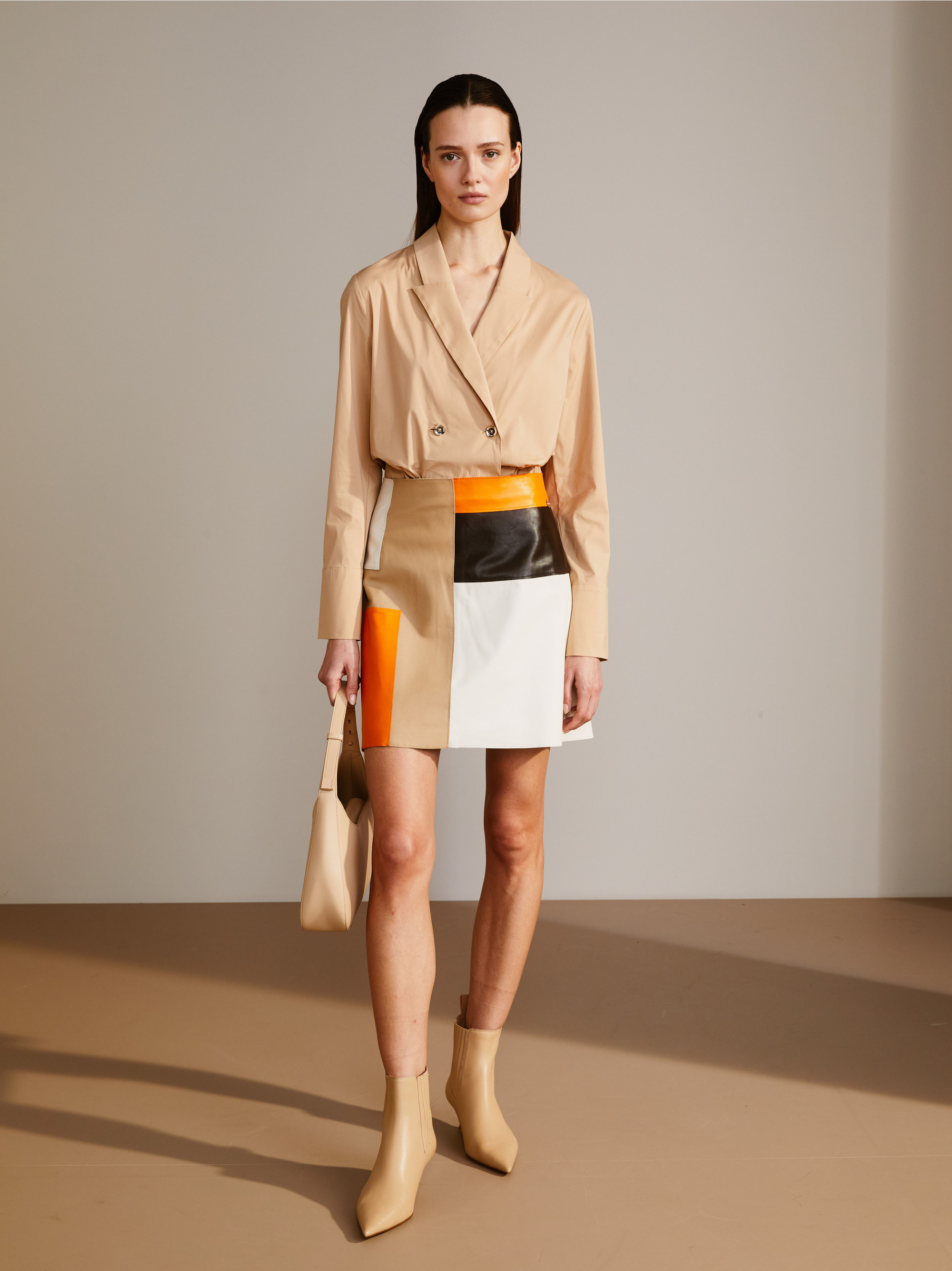 Marc-Cain Mini skirt made from lamb nappa