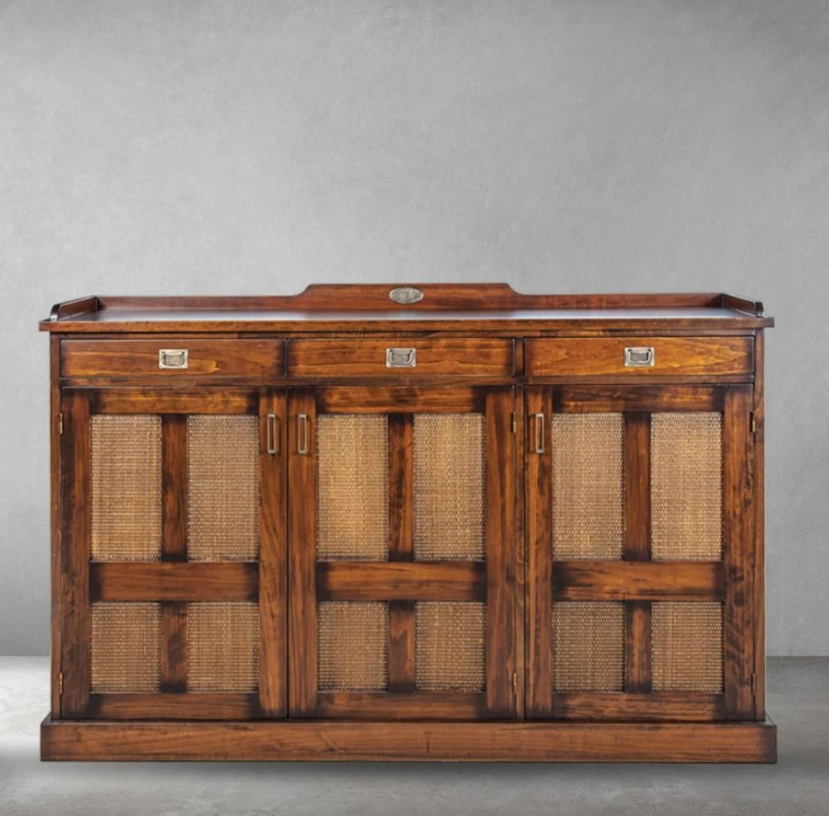 Casa Padrino aparador de estilo vintage de lujo con 3 puertas y 3 cajones marr¨®n / natural 177,5 x 46 x A. 119,5 cm - Armario de madera maciza - Muebles de estilo vintage de lujo de madera maciza