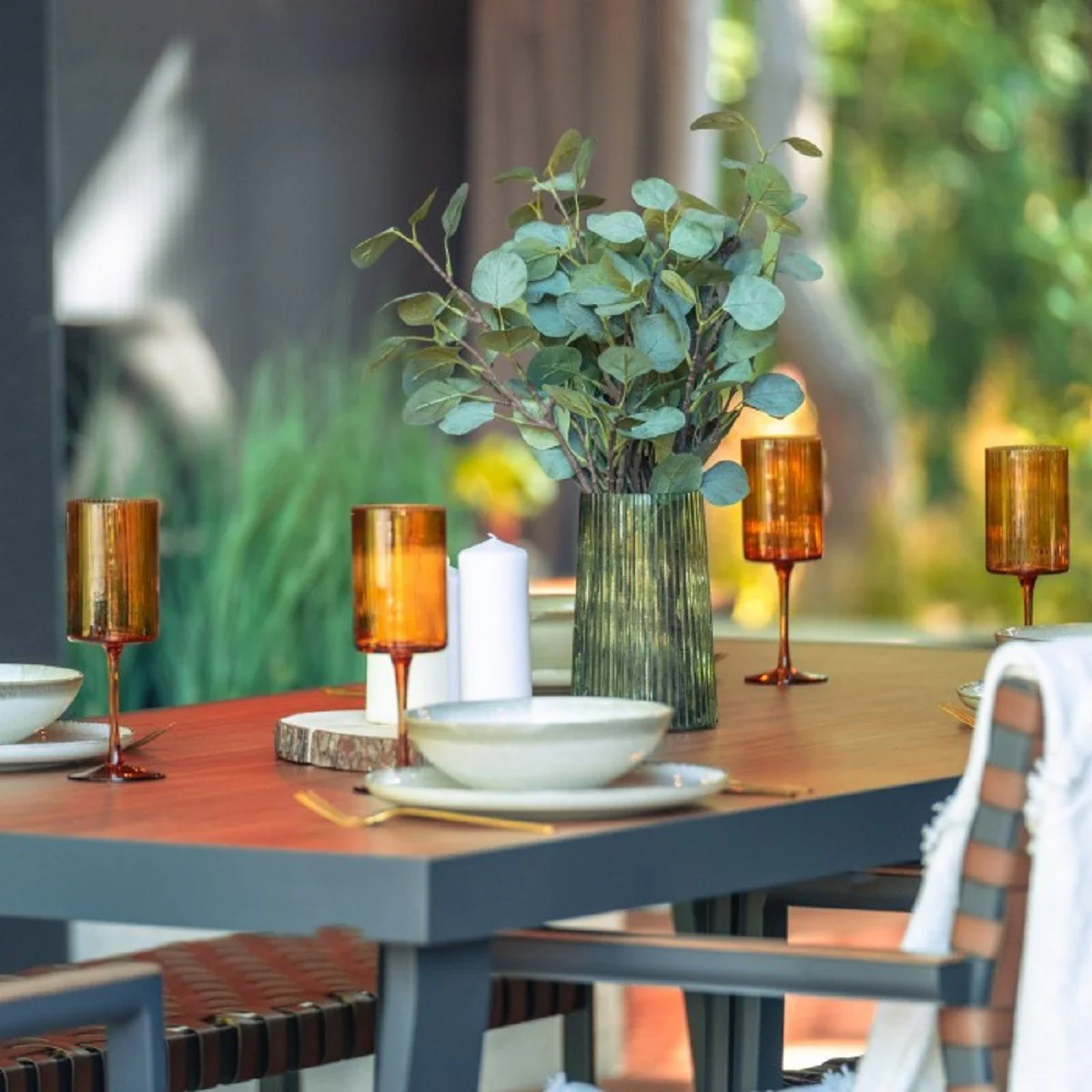 Casa Padrino conjunto de muebles de jard¨ªn de lujo marr¨®n / gris - 1 Mesa de jard¨ªn y 4 Sillas de jard¨ªn y 1 Banco de jard¨ªn