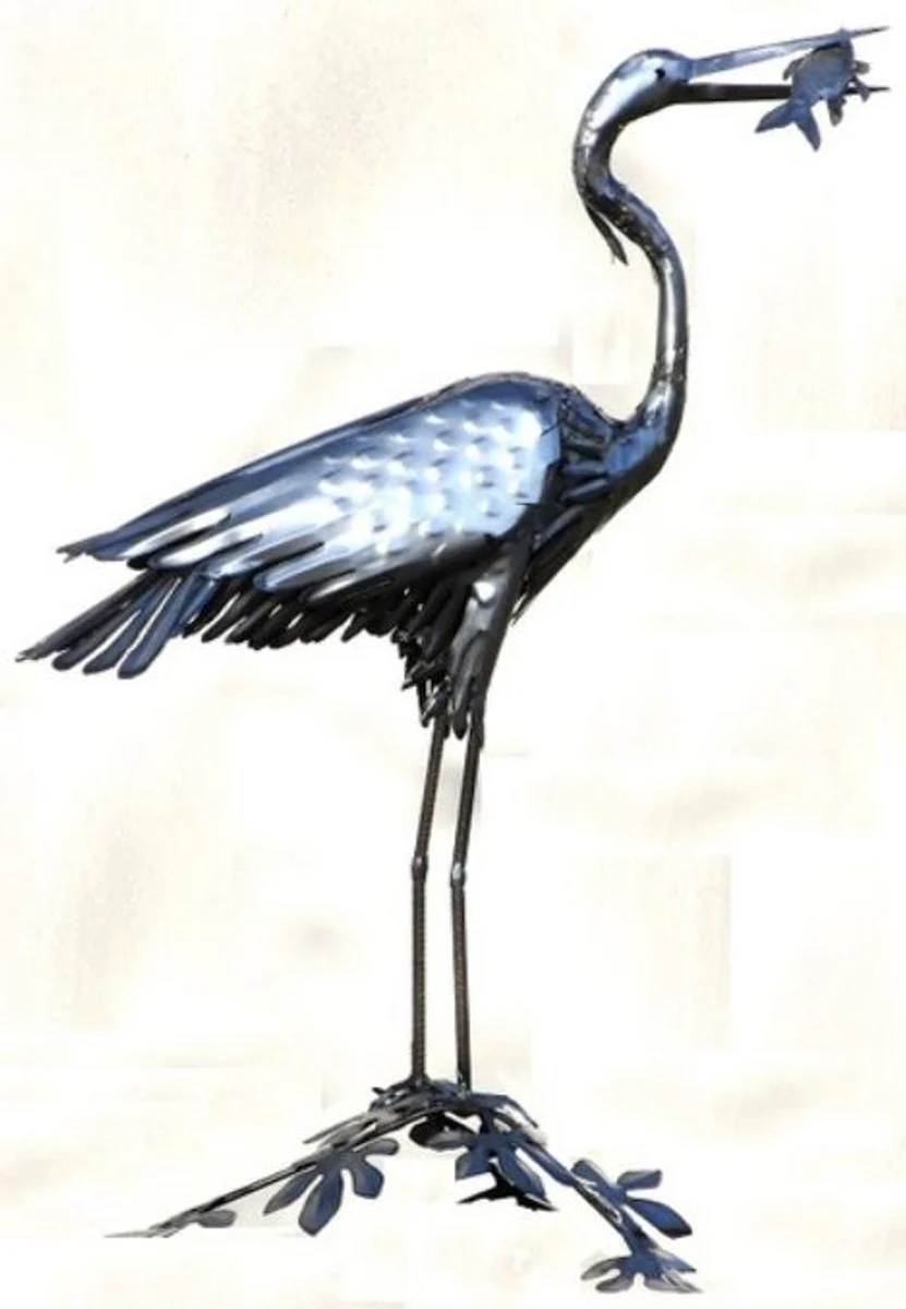 Casa Padrino escultura de decoración de jardín garza pájaro con pez plata 50 x 105 x A. 110 cm - Figura de decoración de jardín elegante - Figura de jardín resistente a la intemperie