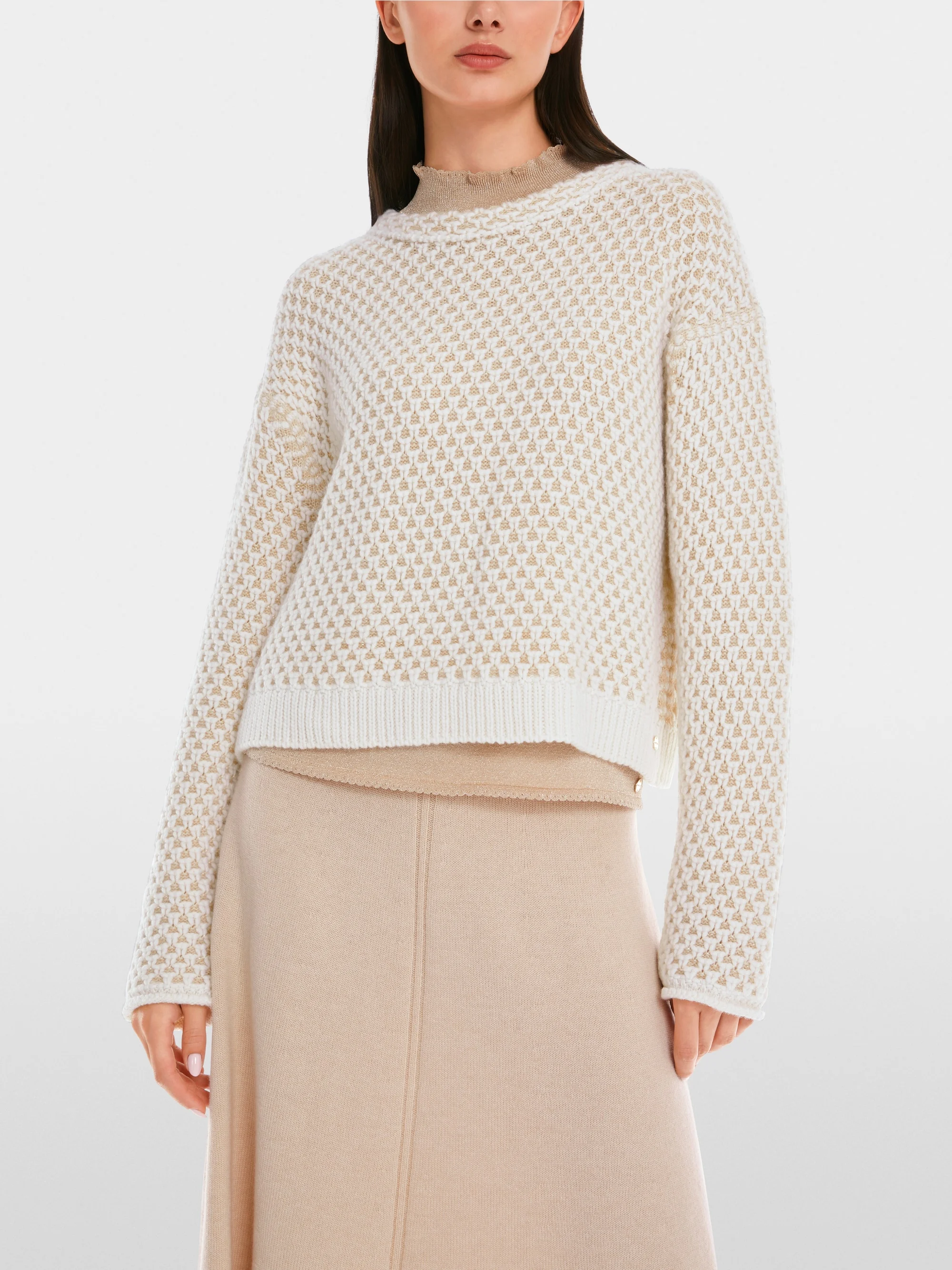 Marc-Cain Knitted in Germany elegant jumper