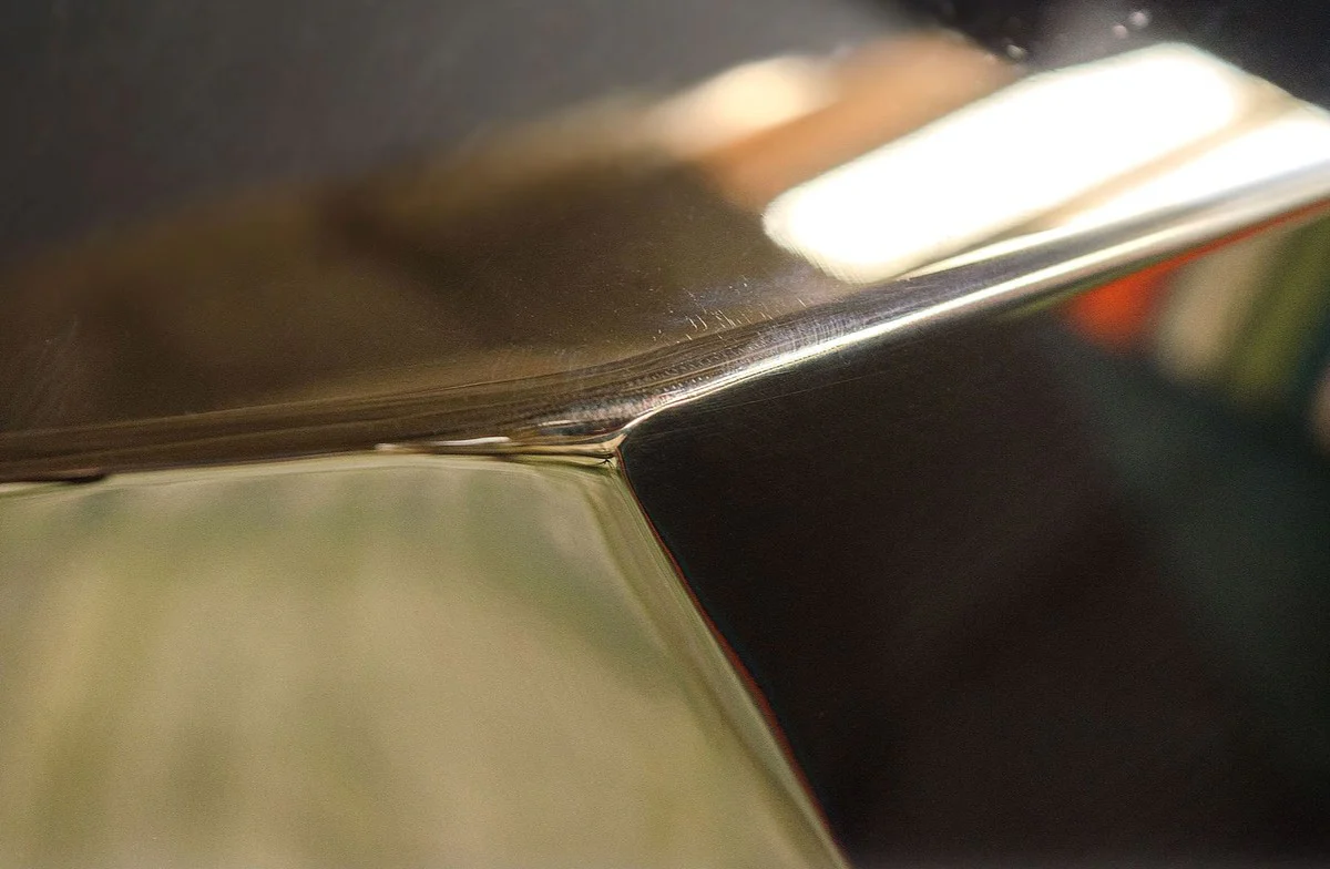 Casa Padrino diseño mesa de salón / mesa auxiliar dorado 89 x 90 x H. 45 cm - Colección de Diseñadores