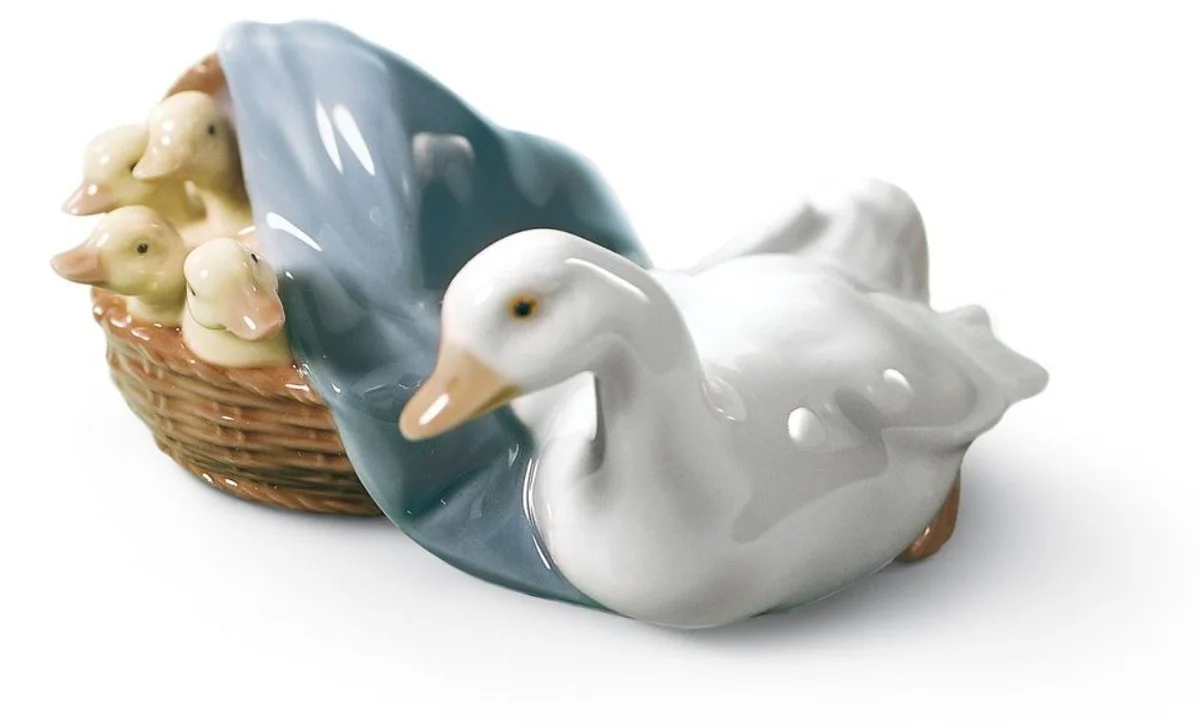 Casa Padrino Luxury Porcelain Sculpture Duck with Offspring Multicolor 9 x H. 6 cm - Handmade & Handpainted Deco Figurine