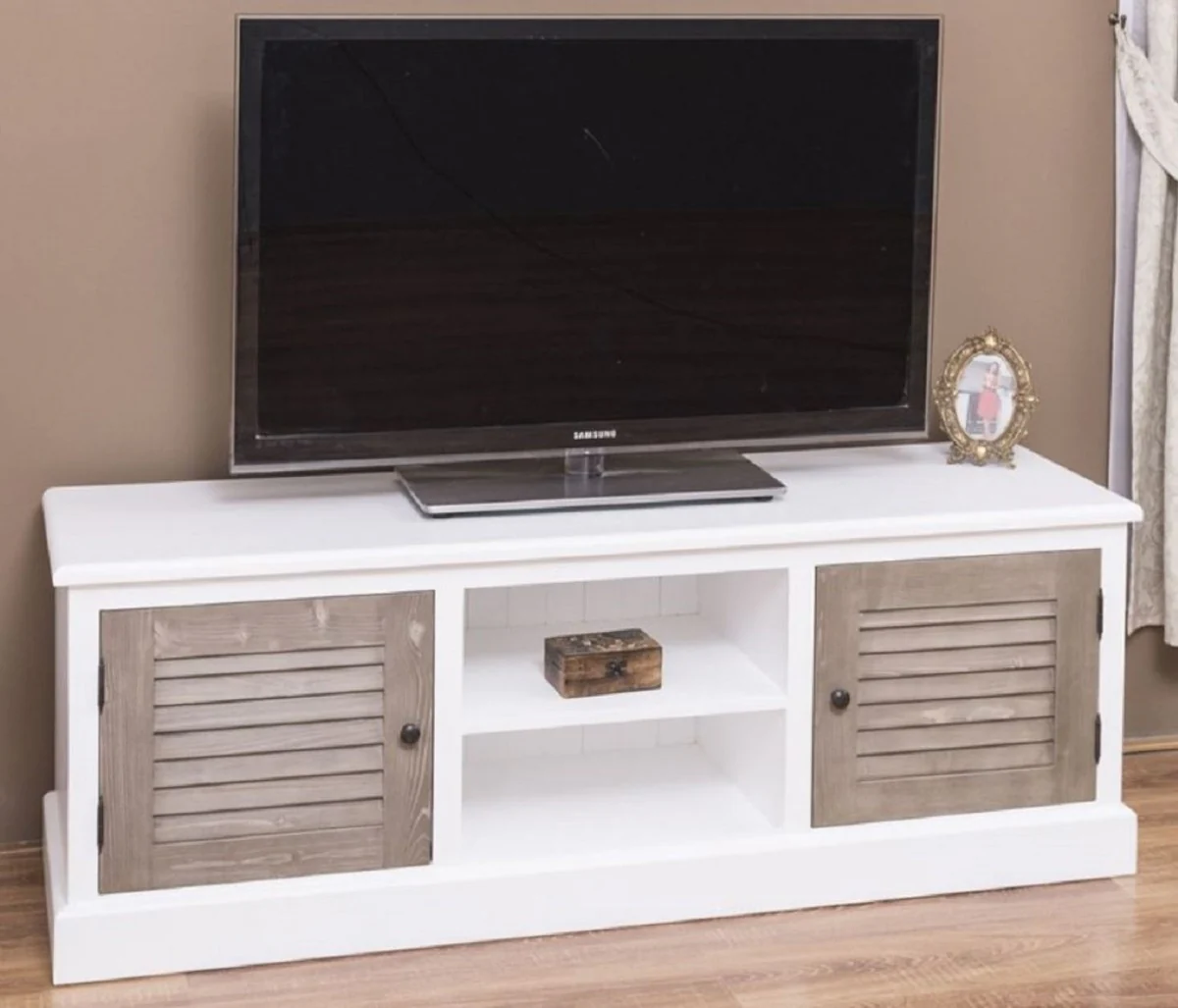 Casa Padrino armario de TV de estilo campestre blanco / gris 160 x 46 x A. 56 cm - Aparador de madera maciza - Muebles de salón de estilo campestre