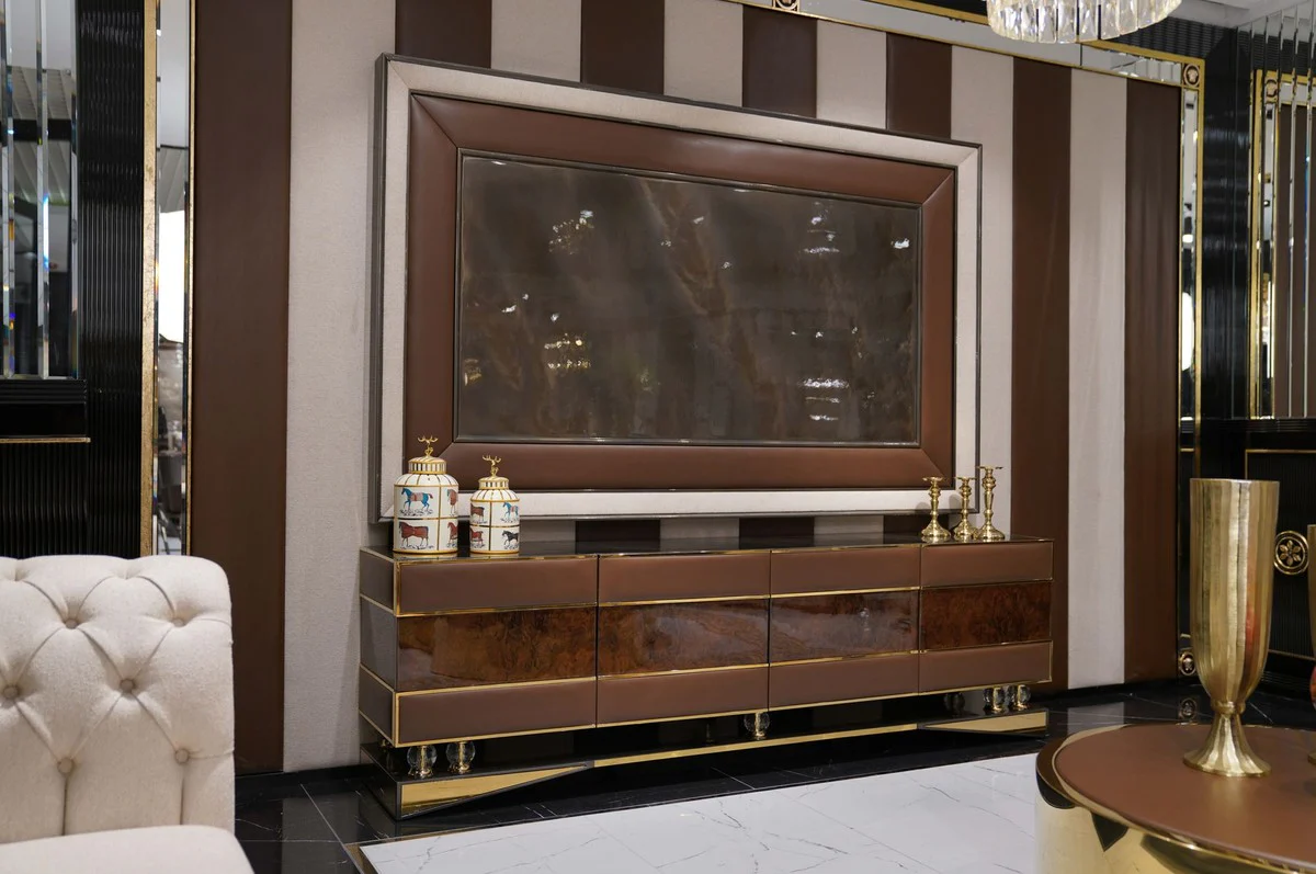 Casa Padrino conjunto de armario de TV de lujo marrón / natural / gris / oro - Aparador de salón con 4 puertas y pared trasera de TV - Muebles de salón - Muebles de lujo - Interiores de lujo