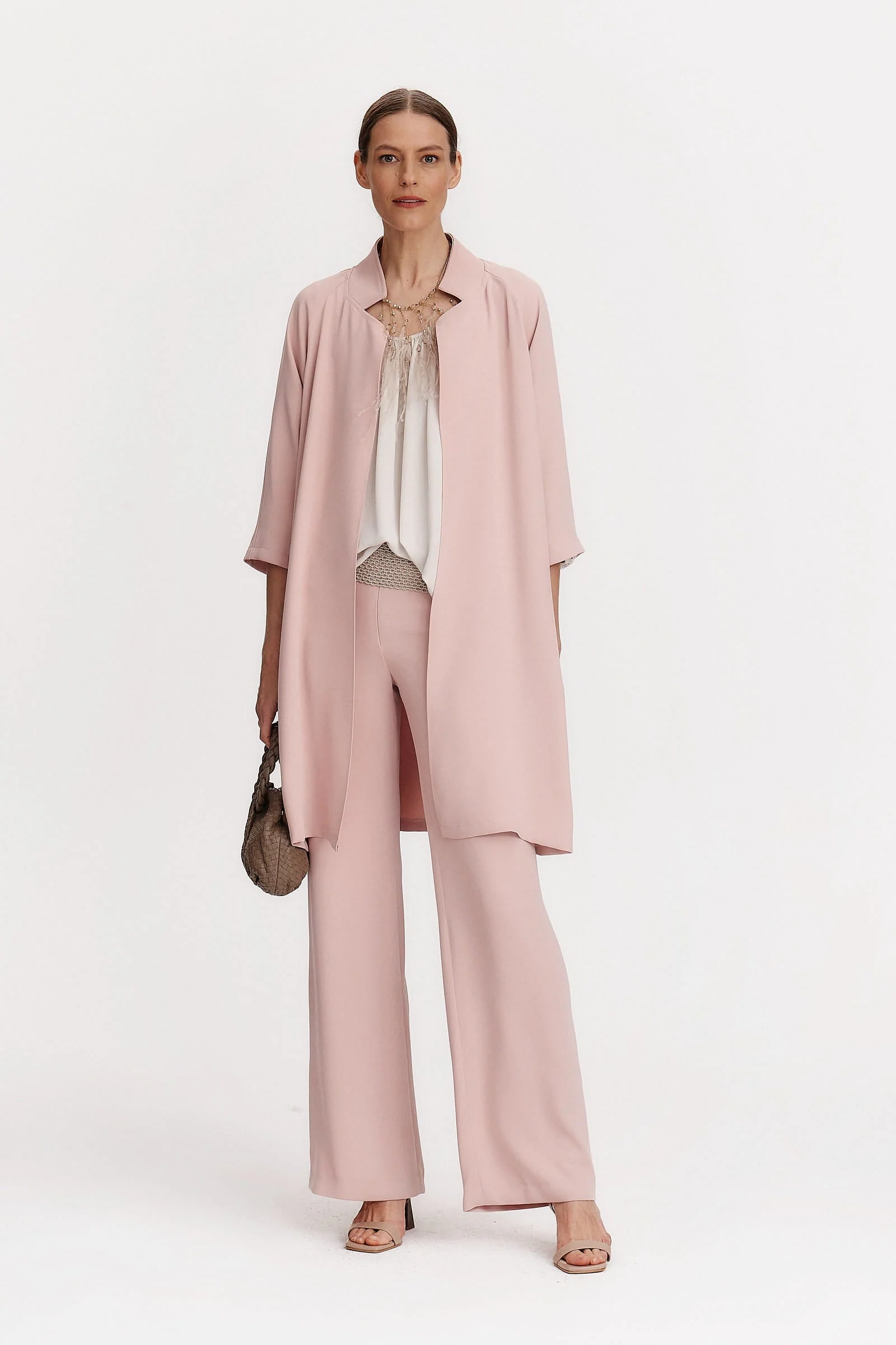 Rivera-spain Levita Ingrid rosa