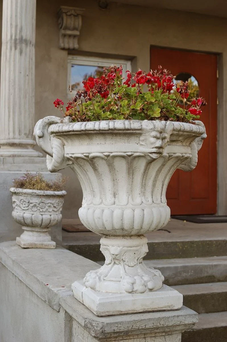 Casa Padrino maceta decorativo de jard¨ªn barroco blanco / gris 73 x 67 x A. 70 cm - Macetero de estilo barroco - Decoraci¨®n barroco de jard¨ªn - Decoraci¨®n barroco de terraza - Accesorios barroco