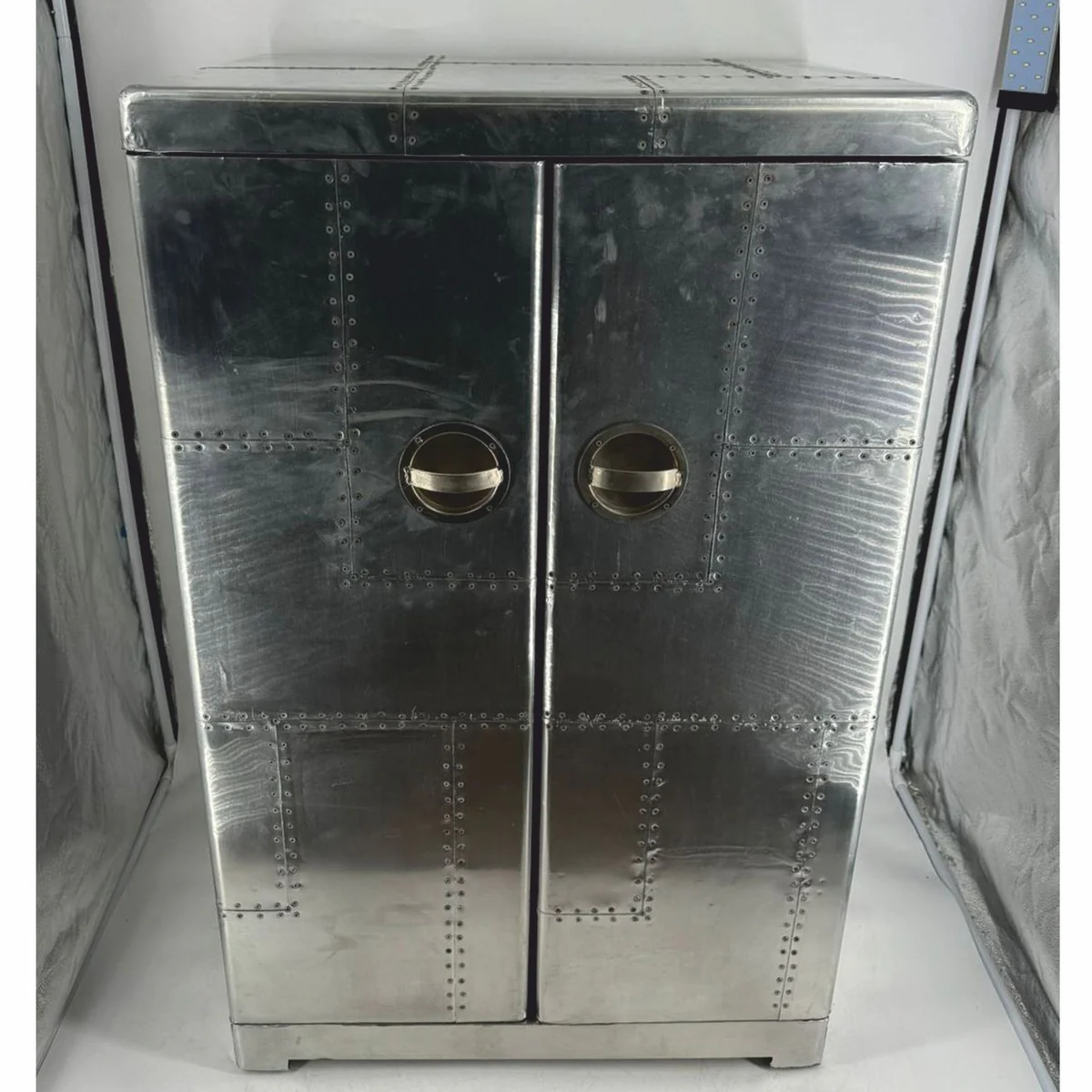 Casa Padrino gabinete de bar de aviador de aluminio plata / negro A. 113 cm