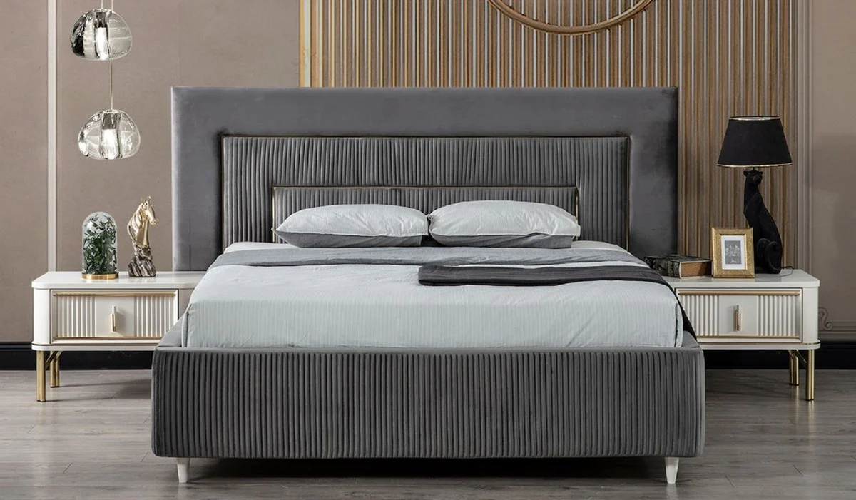 Casa Padrino conjunto de dormitorio de madera maciza de lujo gris / blanco / oro - 1 Cama Doble con Cabecera y 2 Mesitas de Noche - Muebles de dormitorio - Colección de Lujo