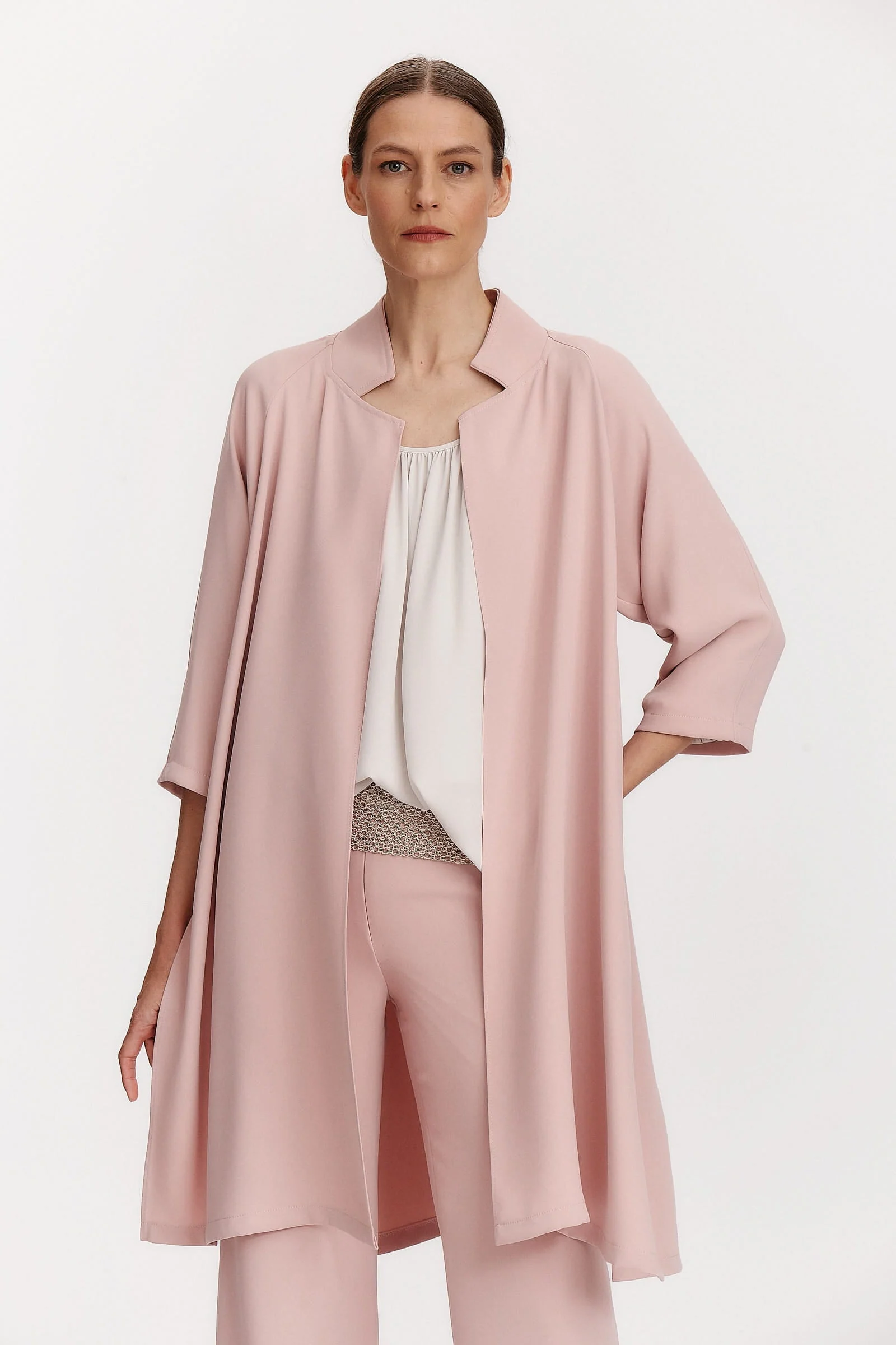 Rivera-spain Levita Ingrid rosa