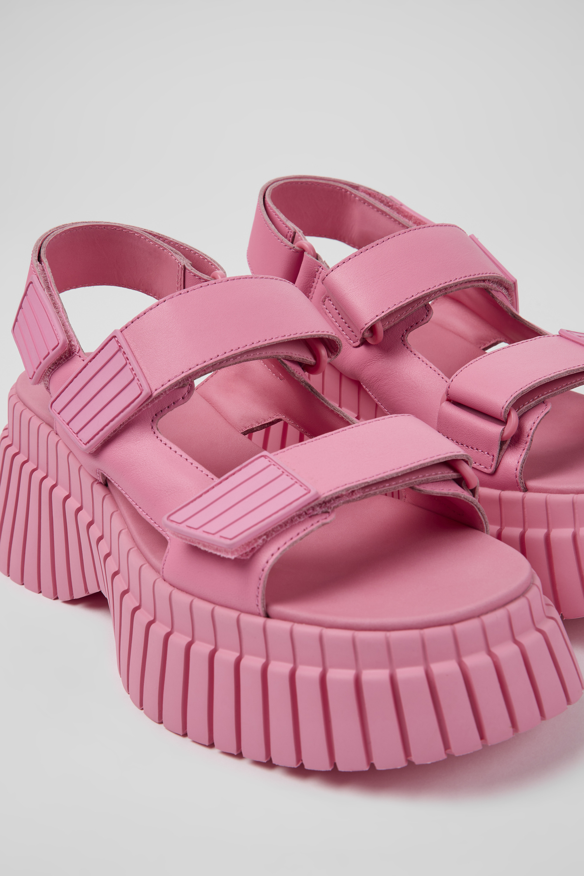 BCN - Pink leather sandals for women