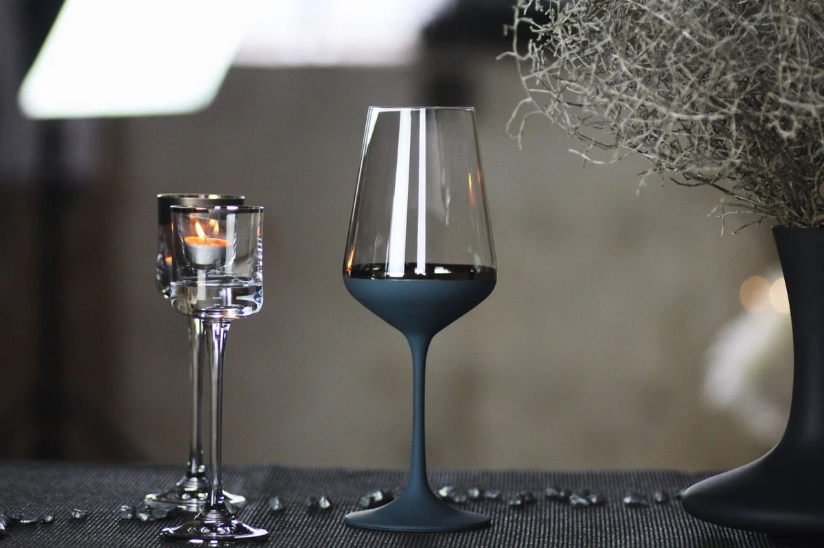 Casa Padrino conjunto de 6 copas de vino tinto de lujo azul oscuro / plata ? 8,5 x A. 24 cm - Copas de vino hechas y pintadas a mano - Accesorios para Hoteles y Restaurantes - Calidad de Lujo