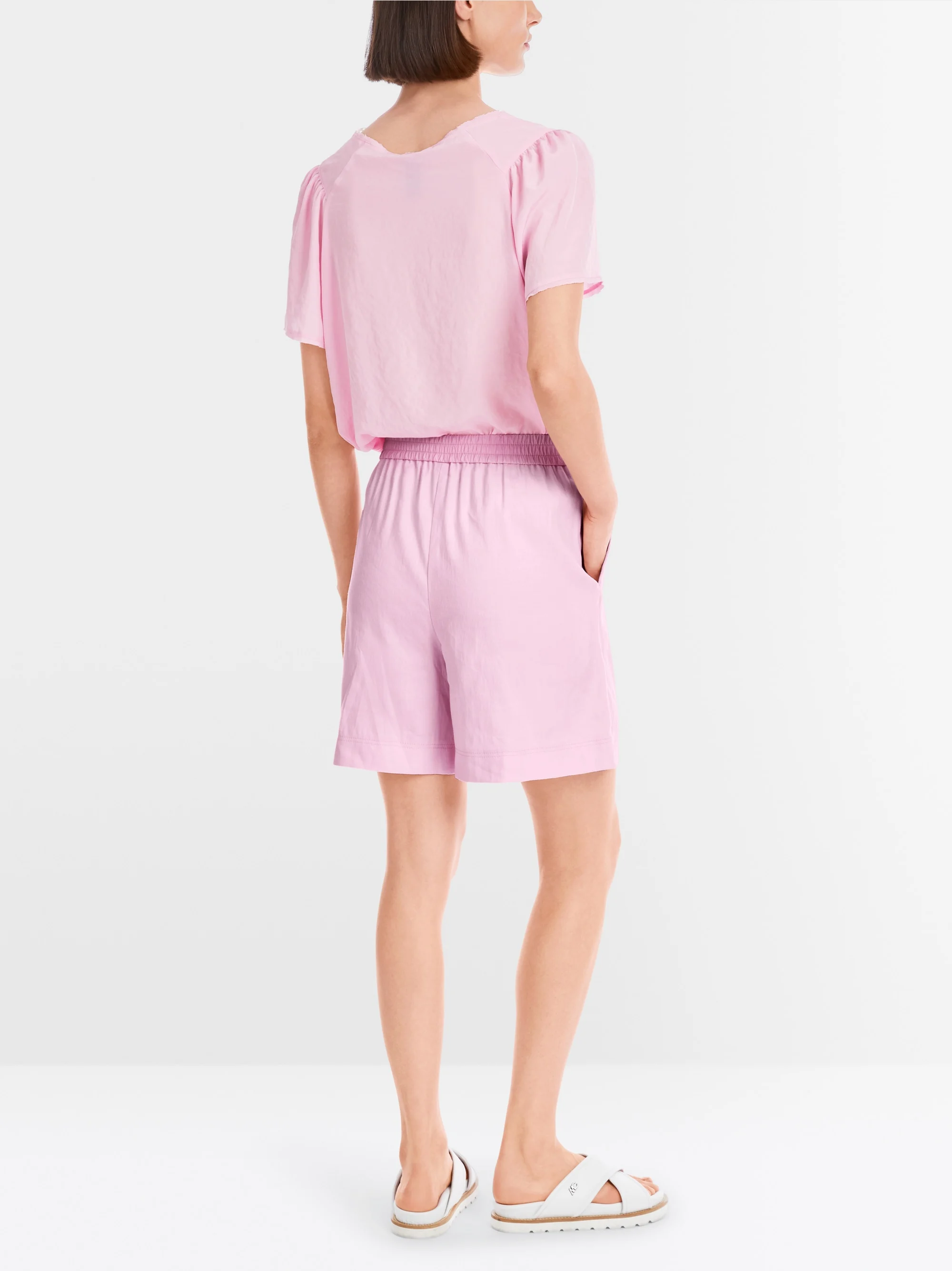 Marc-Cain WILLMAR shorts with linen