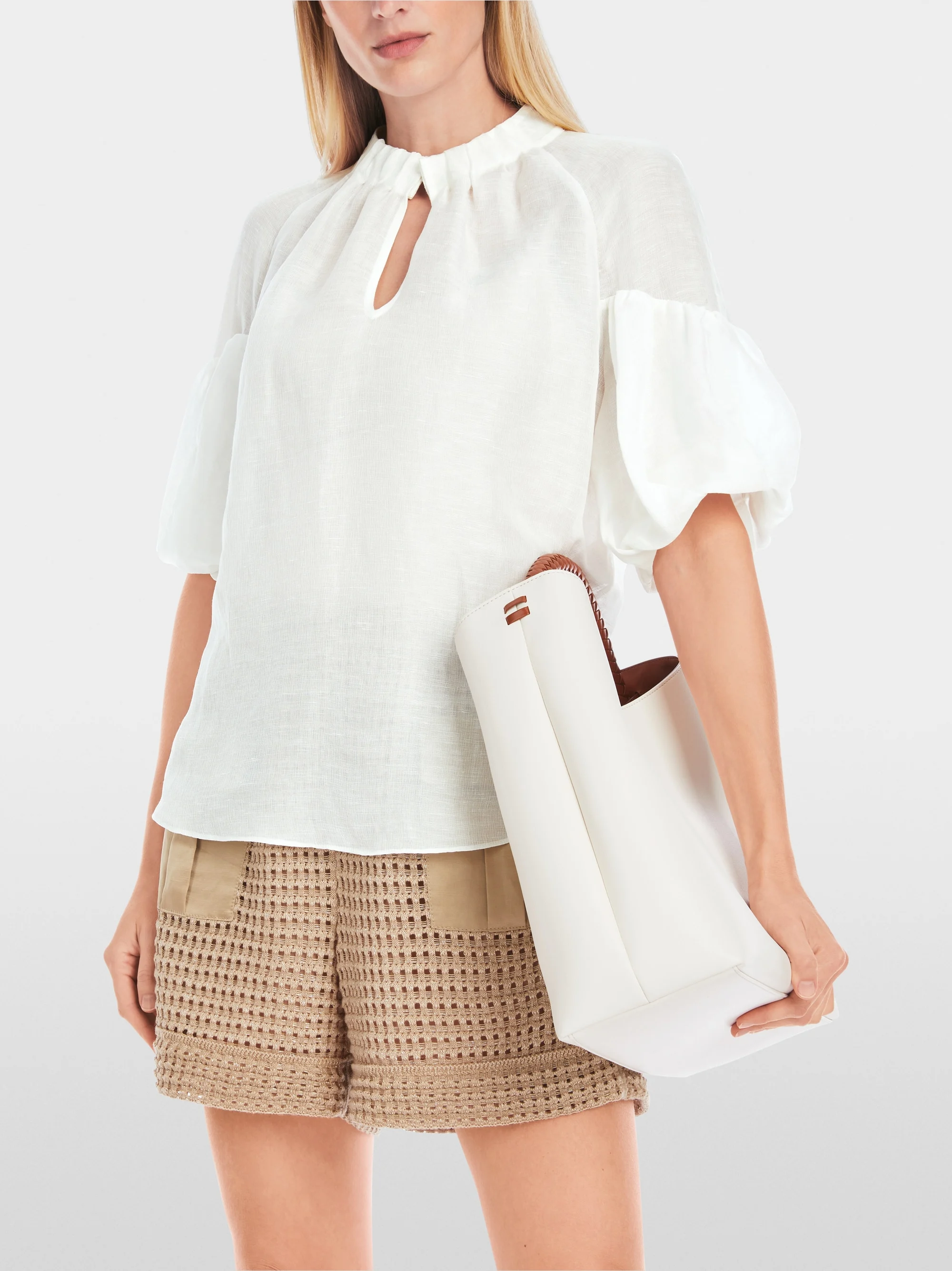 Marc-Cain Plain blouse with balloon sleeves