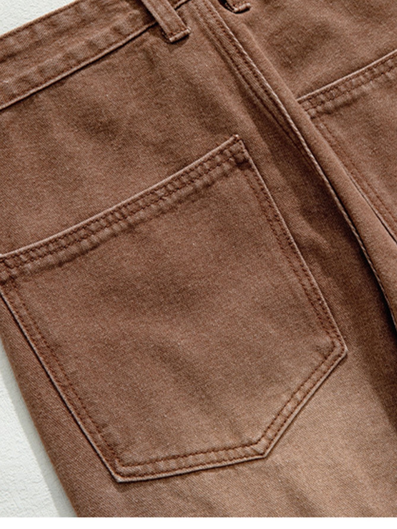 Distressed Wash Straight Leg Jeans