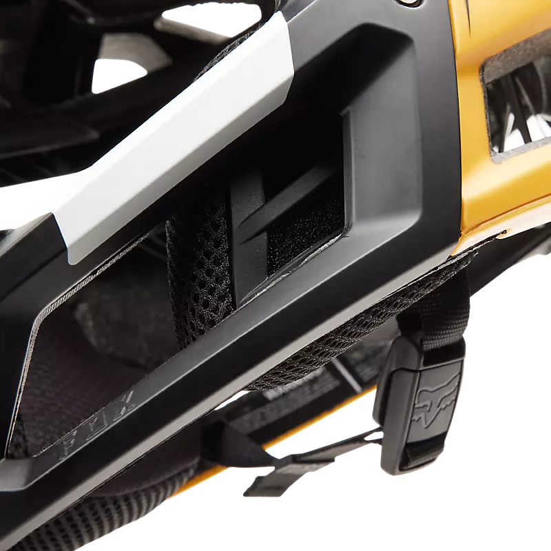 Proframe RS Racik Helmet